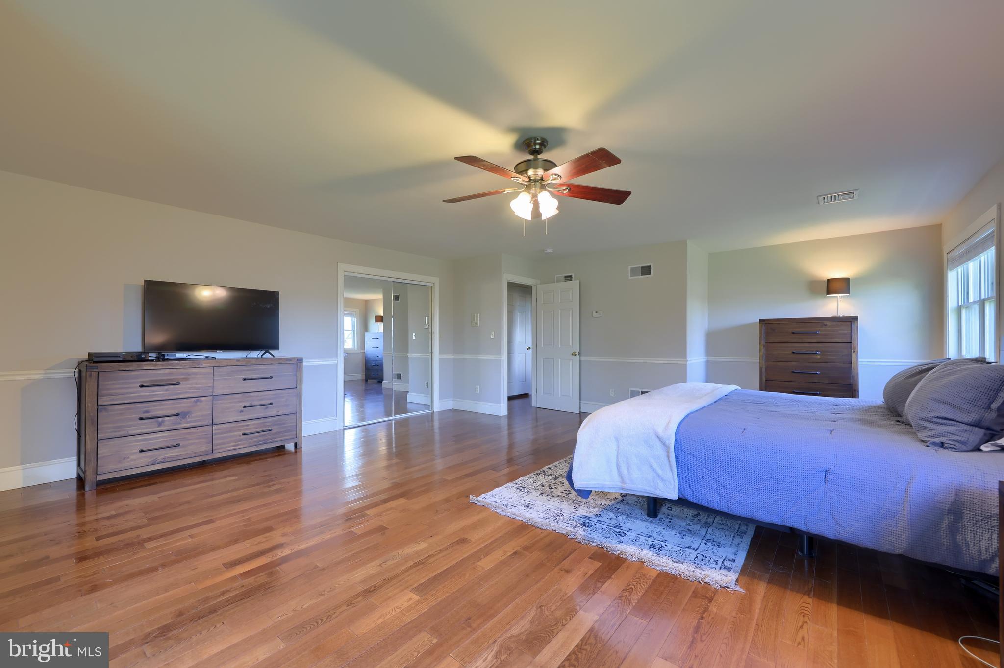 STONEHENGE - Residential