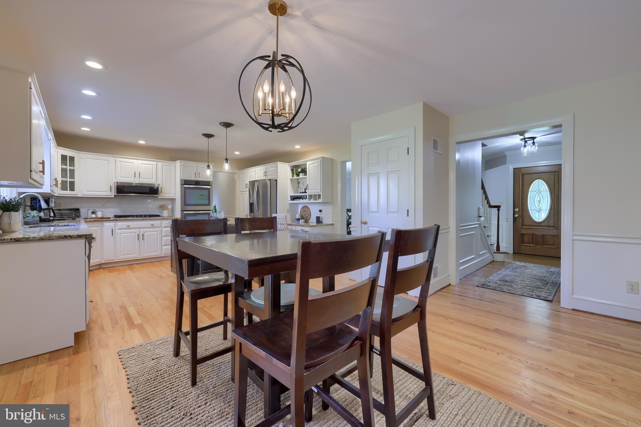 STONEHENGE - Residential