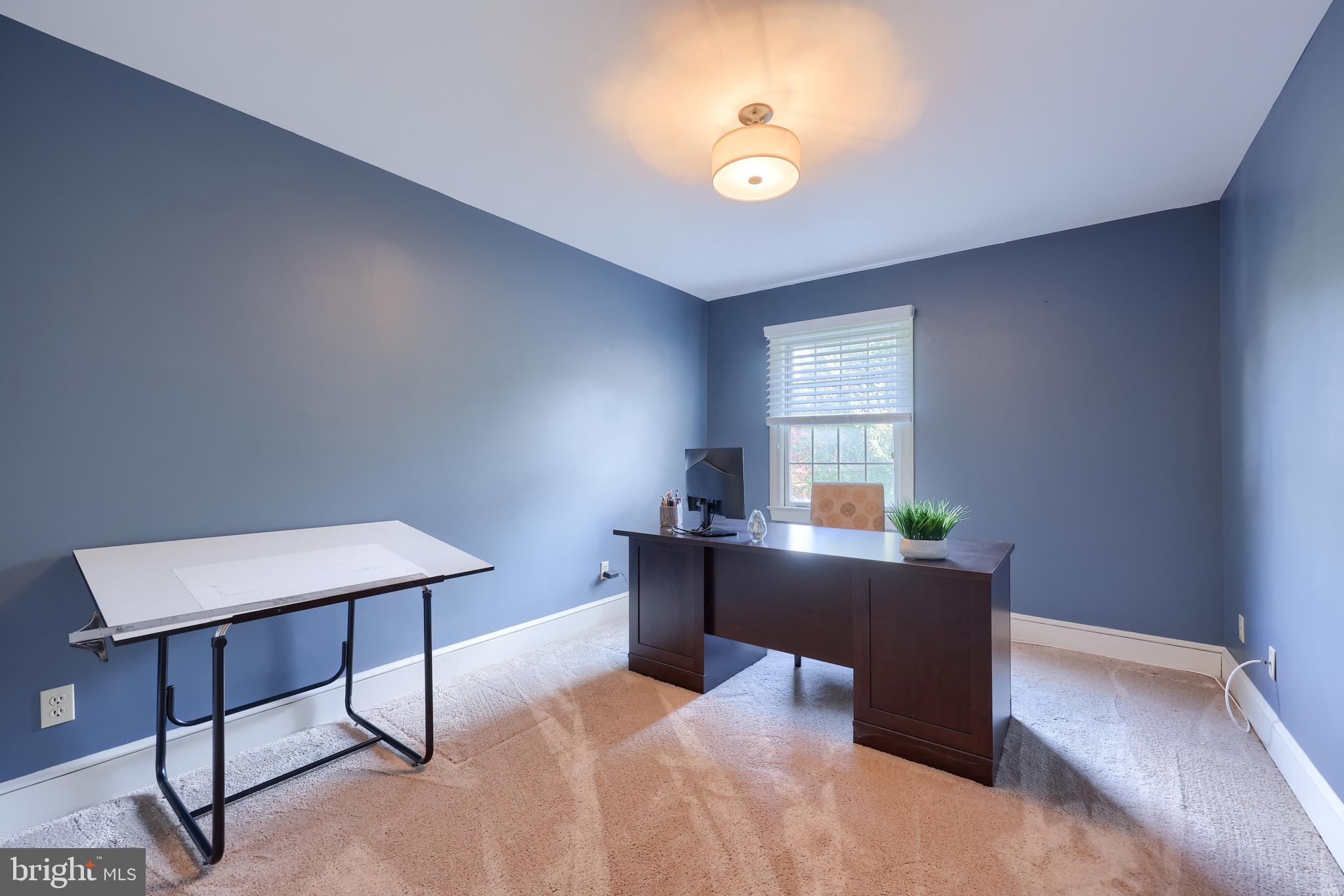 STONEHENGE - Residential