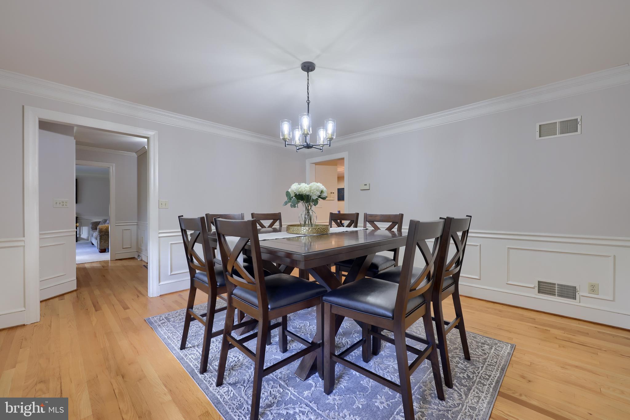 STONEHENGE - Residential