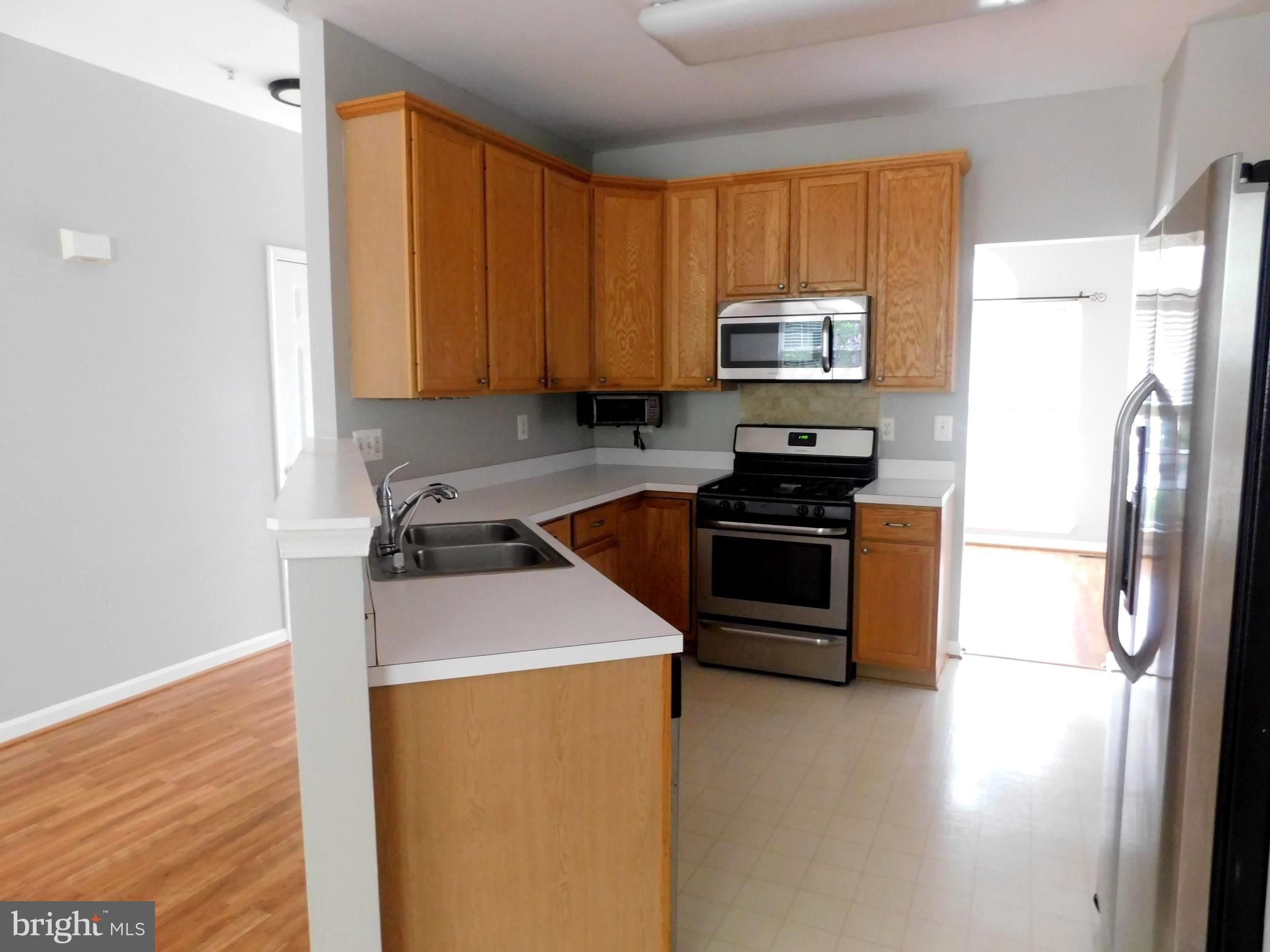 HOLLY WOODS - Residential