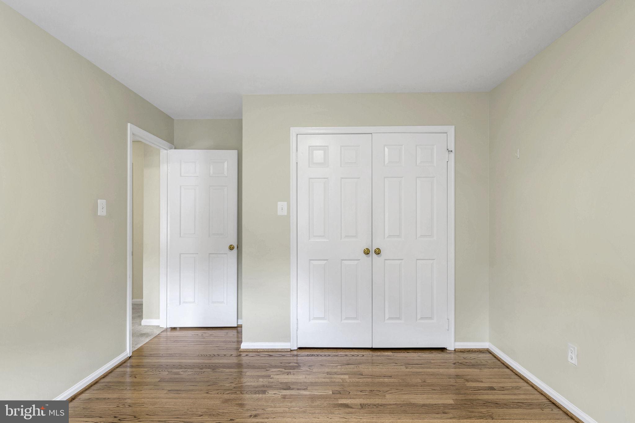 LANGLEY OAKS - Residential