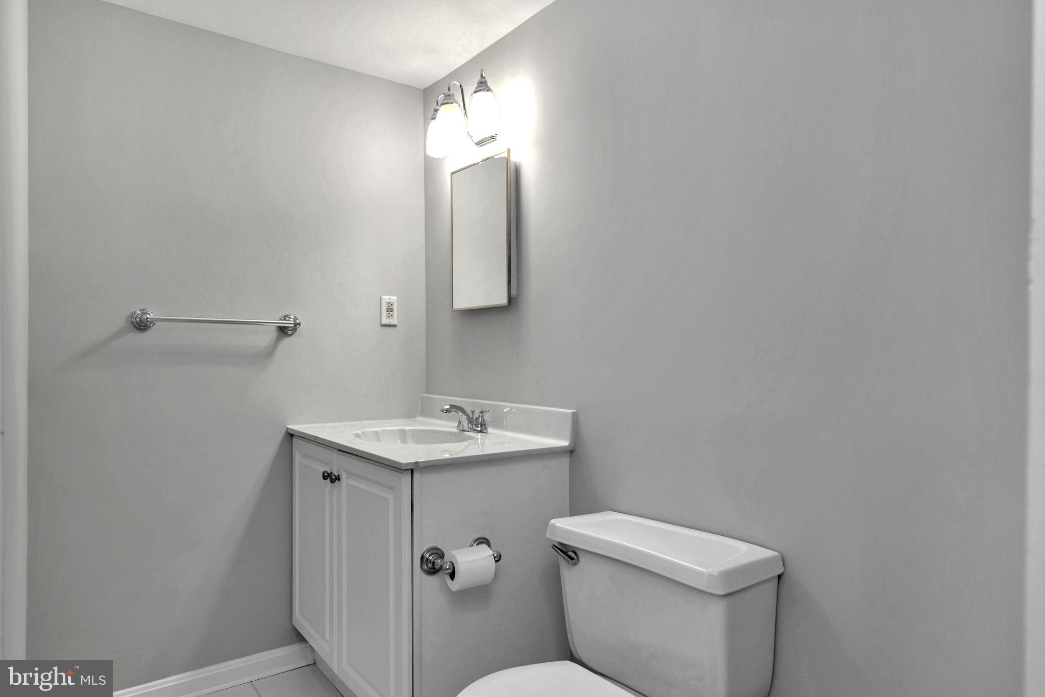 LANGLEY OAKS - Residential