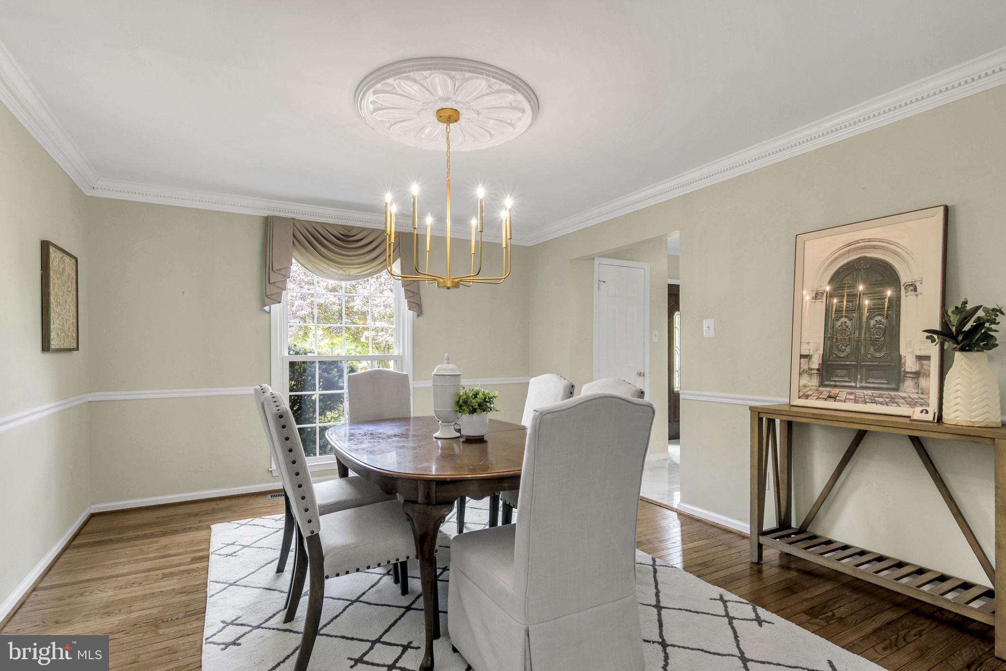 LANGLEY OAKS - Residential