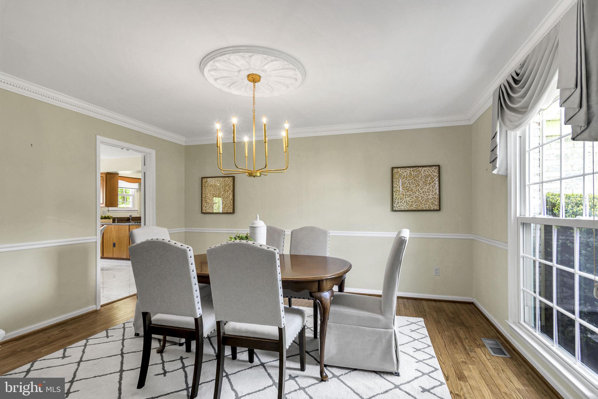 LANGLEY OAKS - Residential