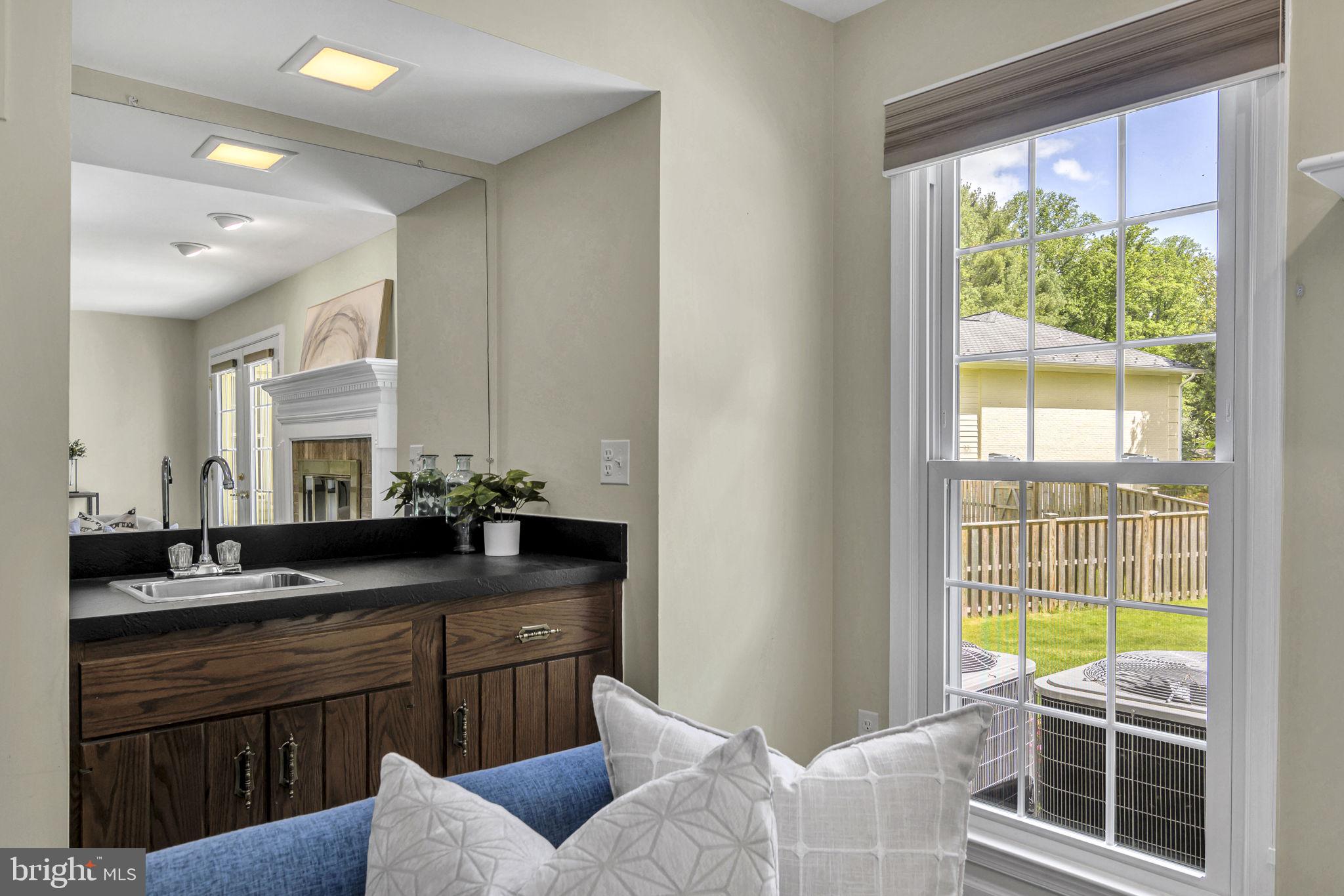 LANGLEY OAKS - Residential