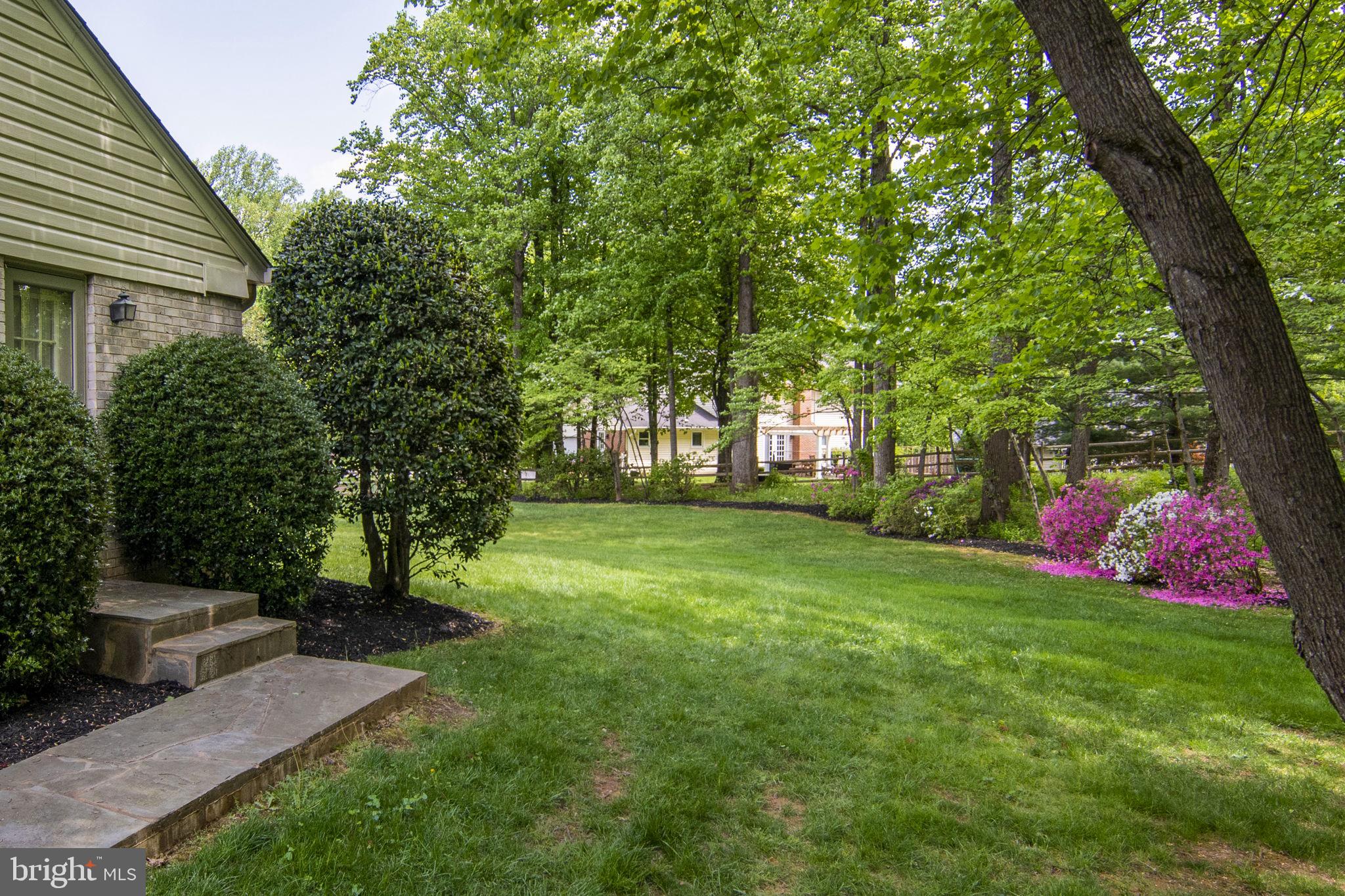 LANGLEY OAKS - Residential