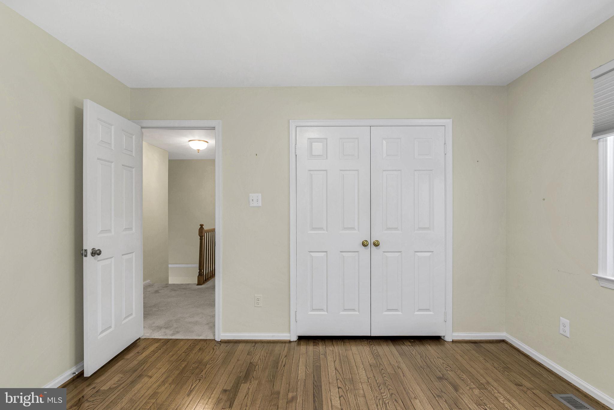 LANGLEY OAKS - Residential