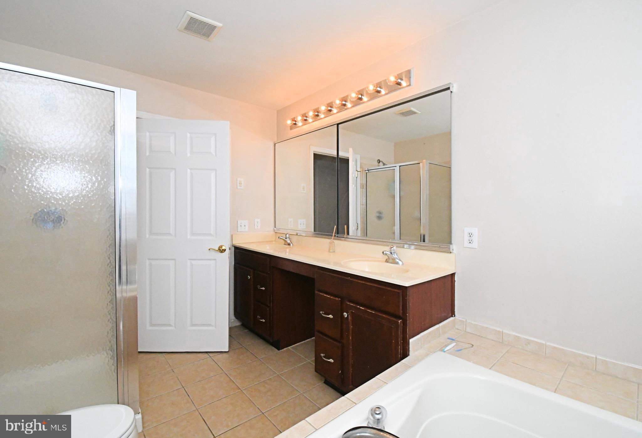 CHARLESTOWN MEADOWS - Residential