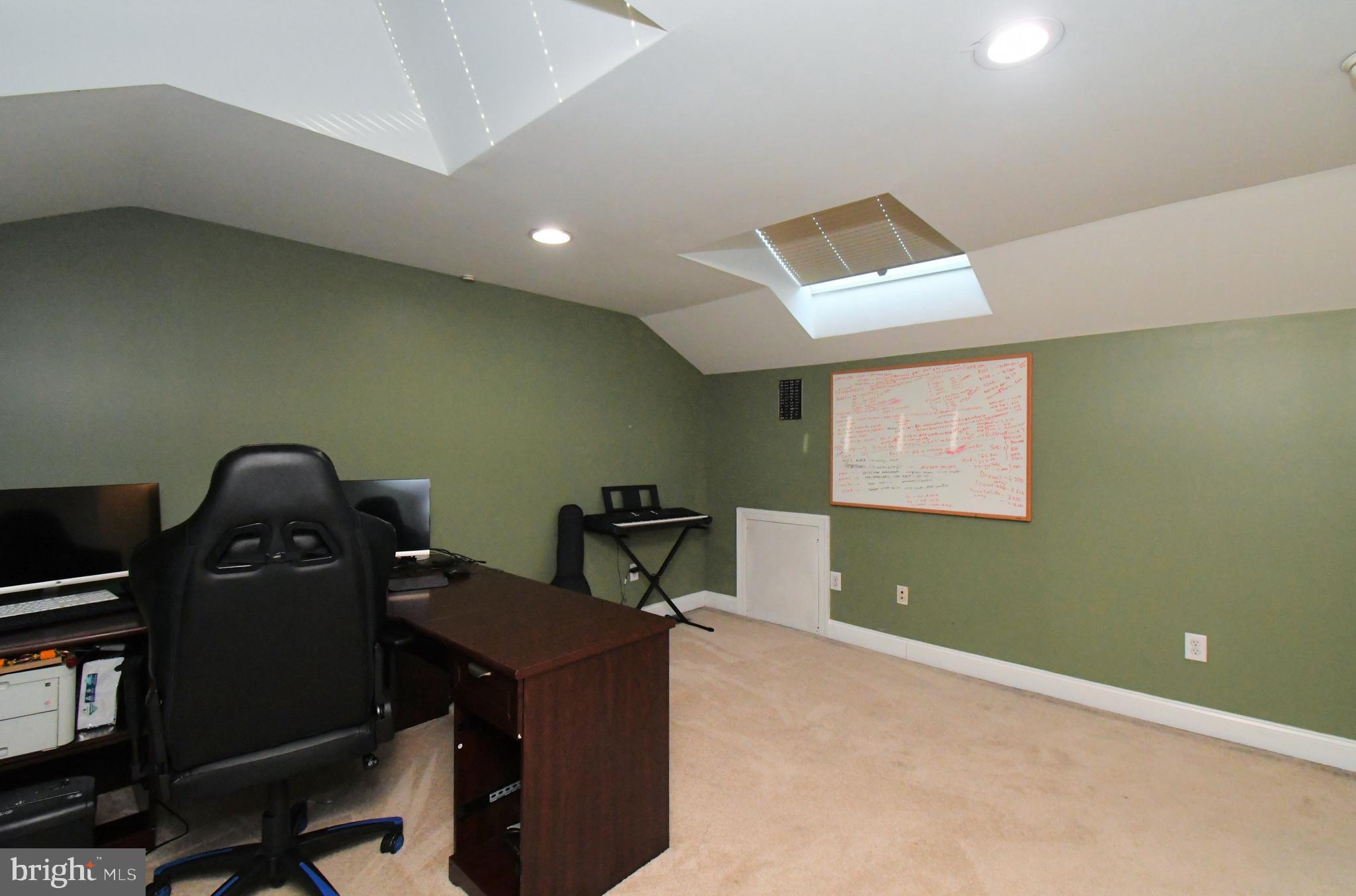 CHARLESTOWN MEADOWS - Residential