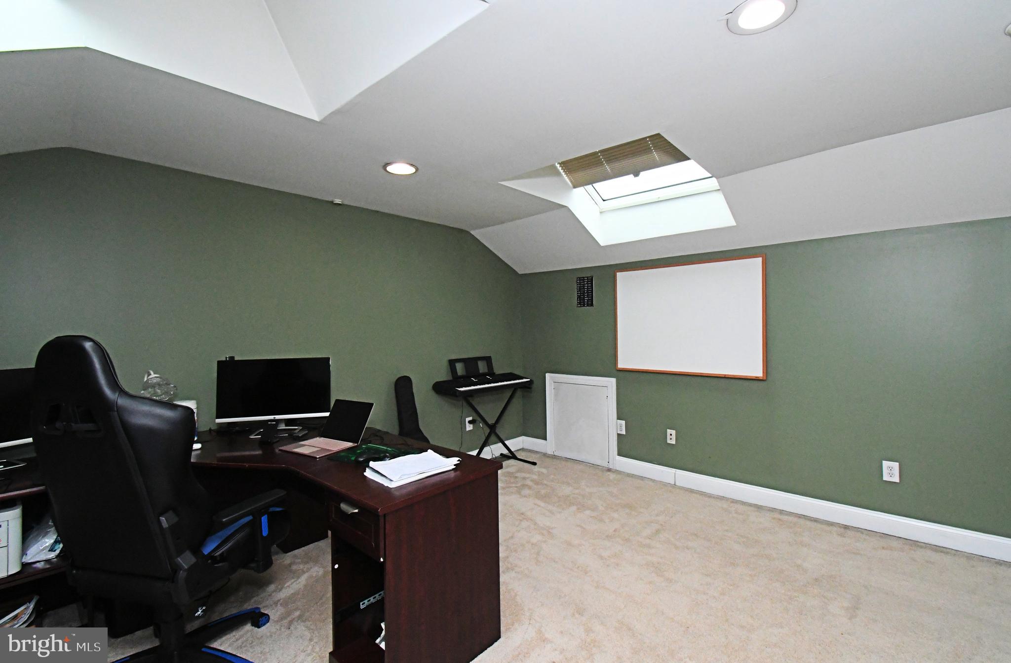 CHARLESTOWN MEADOWS - Residential