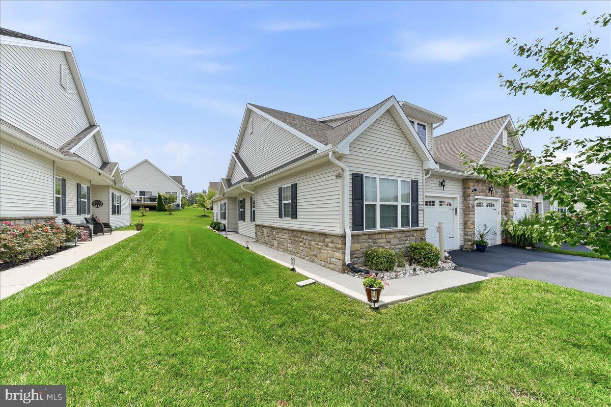 143 ROSE VIEW DRIVE