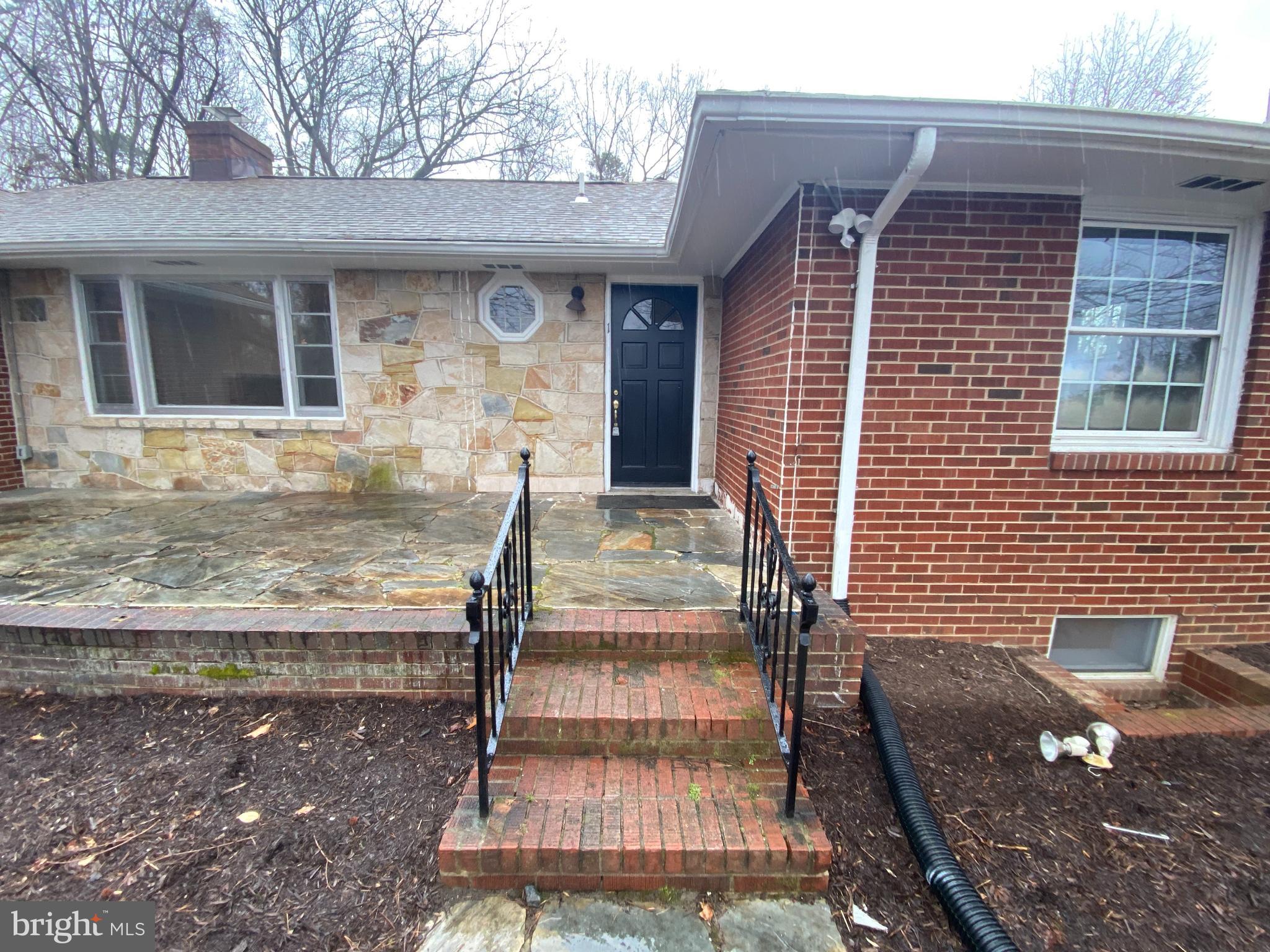 CHATHAM HEIGHTS - Residential Lease