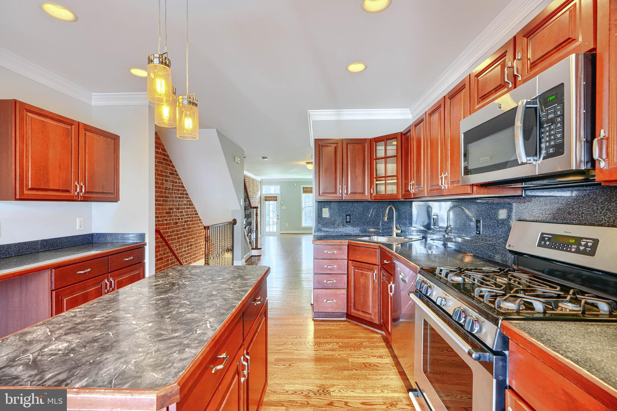 CANTON - Residential