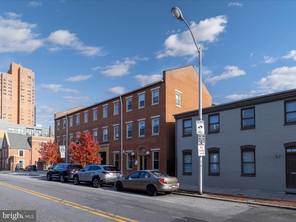 FEDERAL HILL HISTORIC DISTRICT - Residential Lease