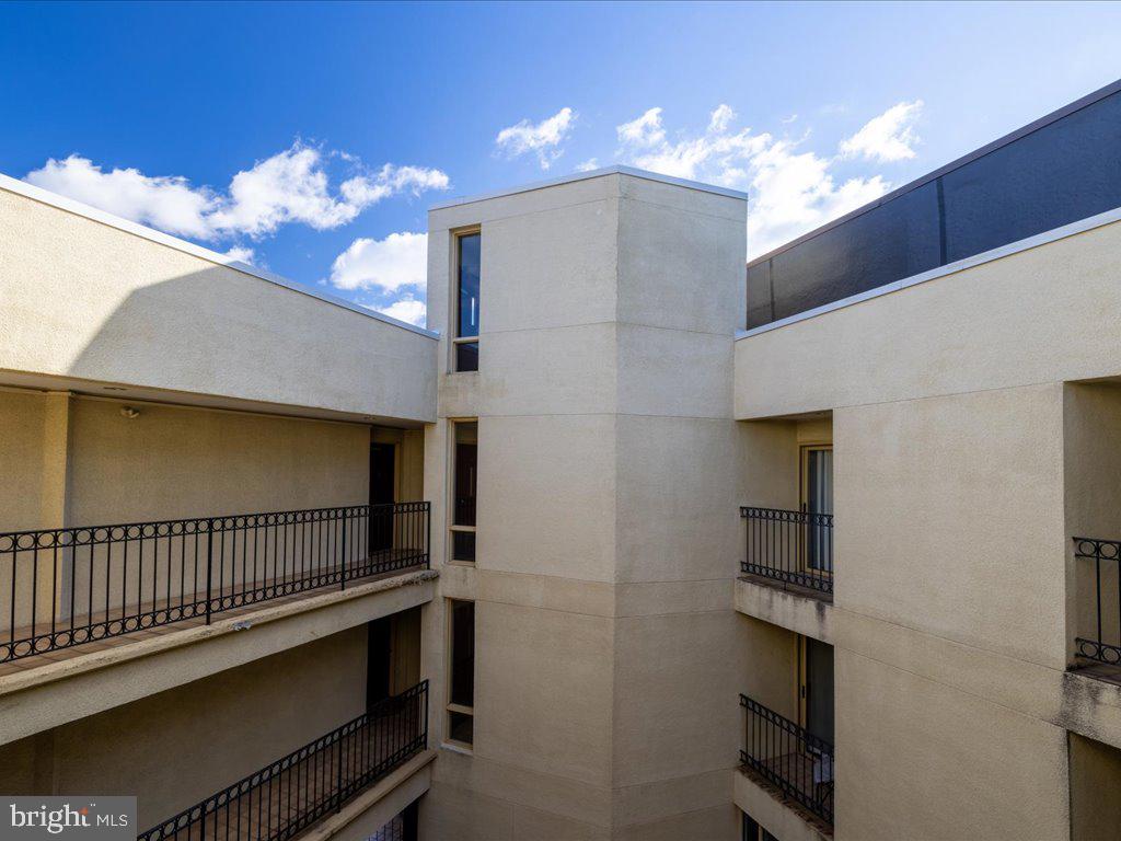 FEDERAL HILL HISTORIC DISTRICT - Residential Lease