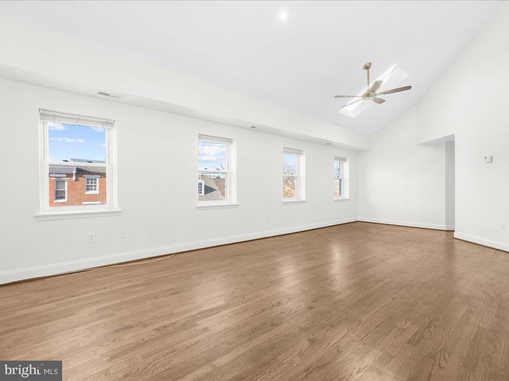 FEDERAL HILL HISTORIC DISTRICT - Residential Lease