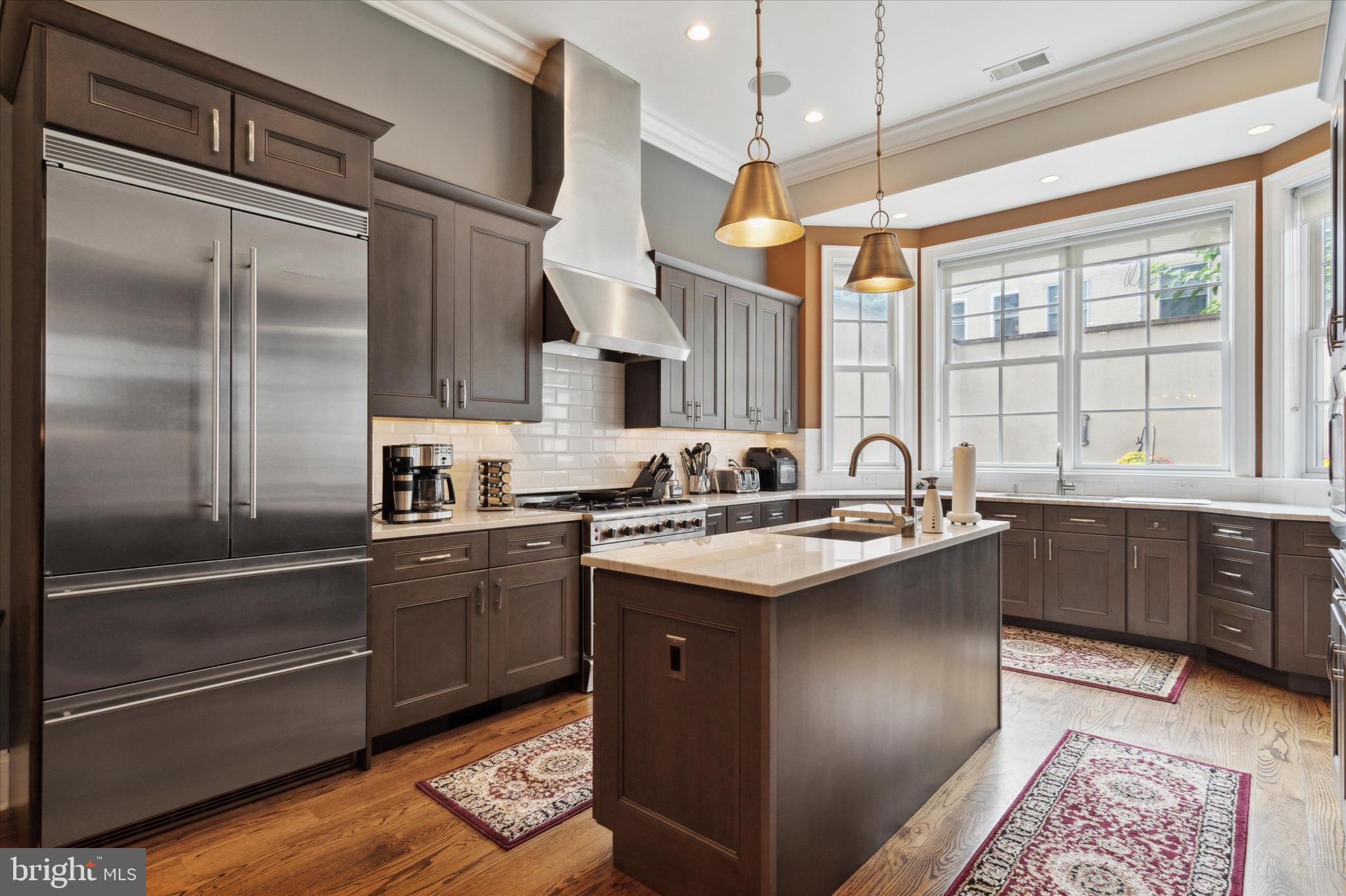 ART MUSEUM AREA - Residential