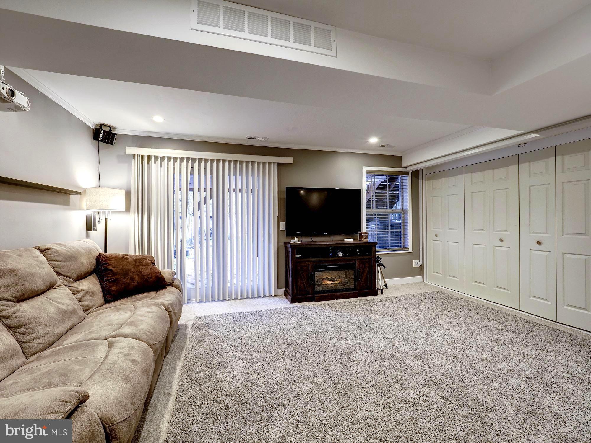 PLEASANT FIELDS - Residential