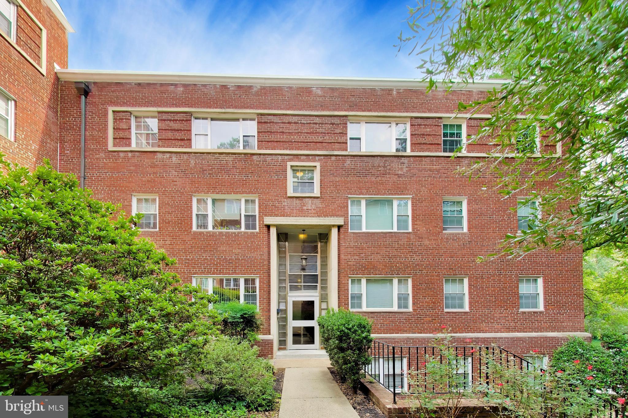 1322 FORT MYER DRIVE 924