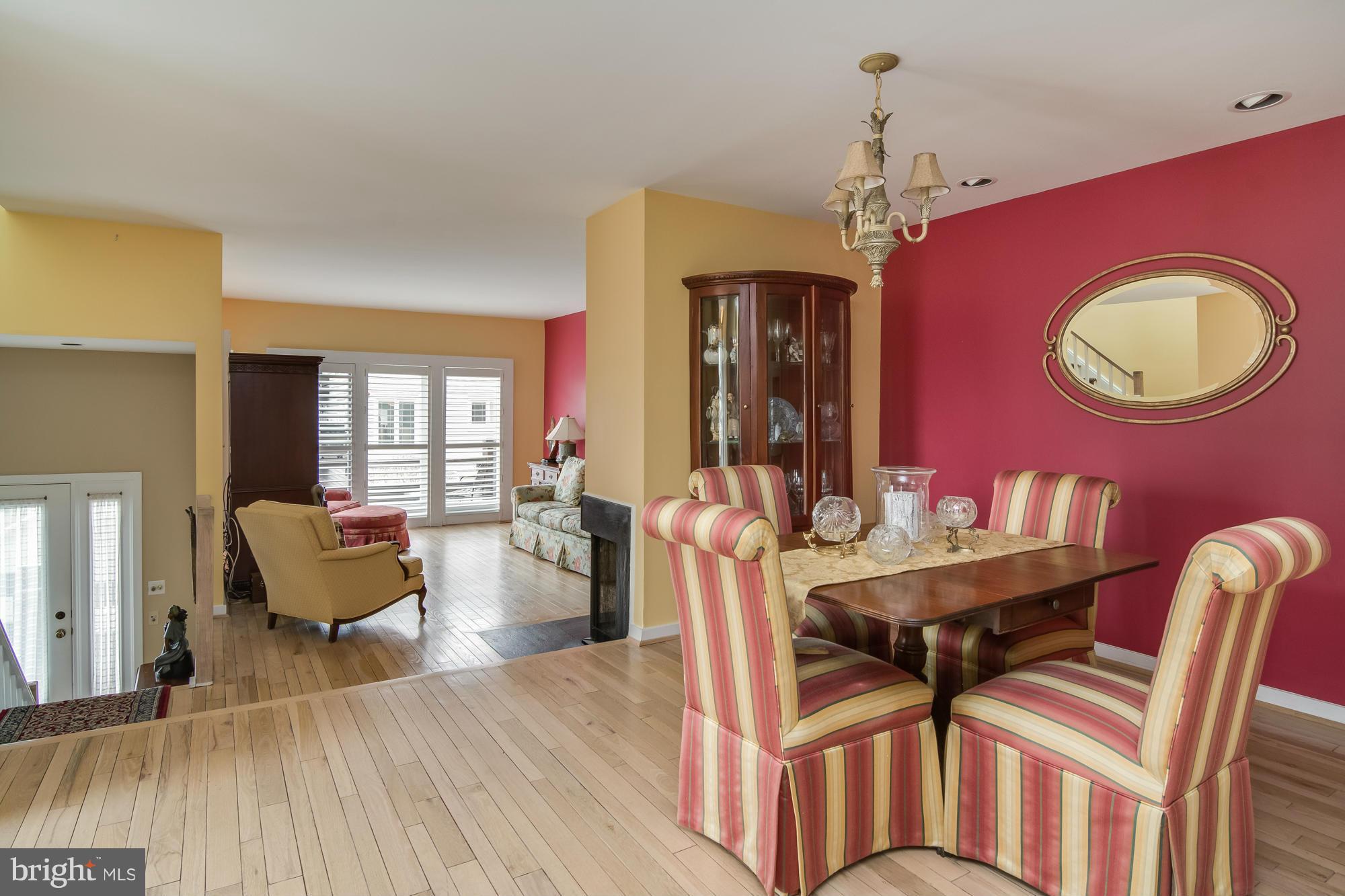 CHESAPEAKE LANDING - Residential