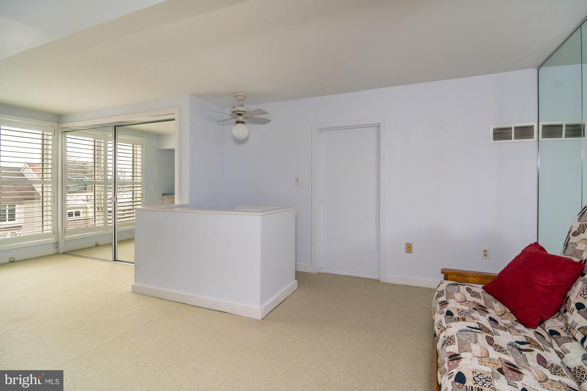 CHESAPEAKE LANDING - Residential