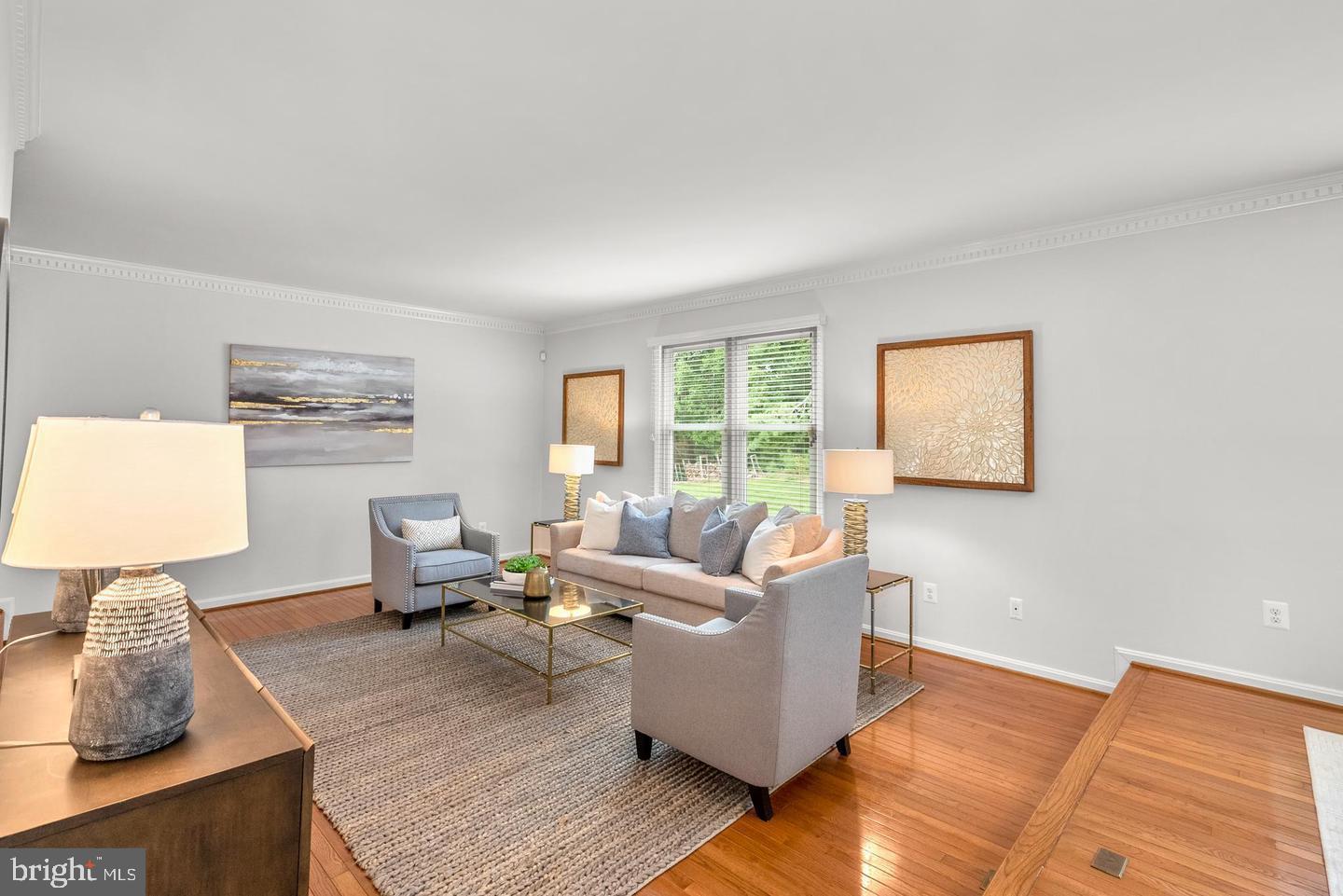 LOCUST HILL - Residential Lease