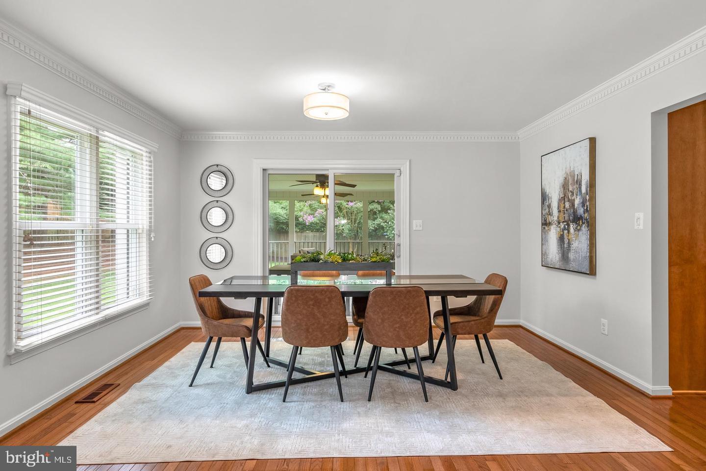 LOCUST HILL - Residential Lease