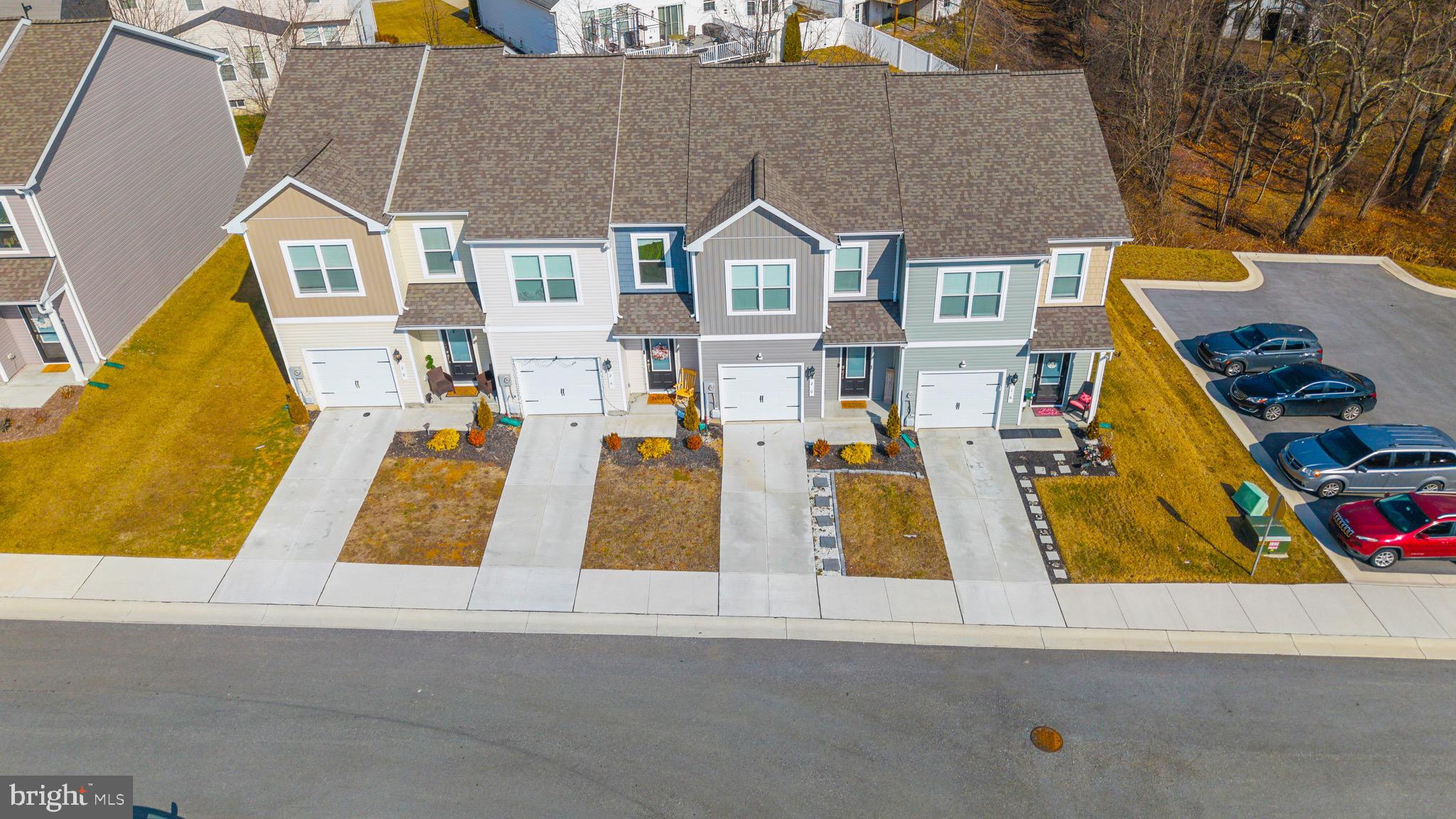 HOMEPLACE AT RIVERSIDE - Residential