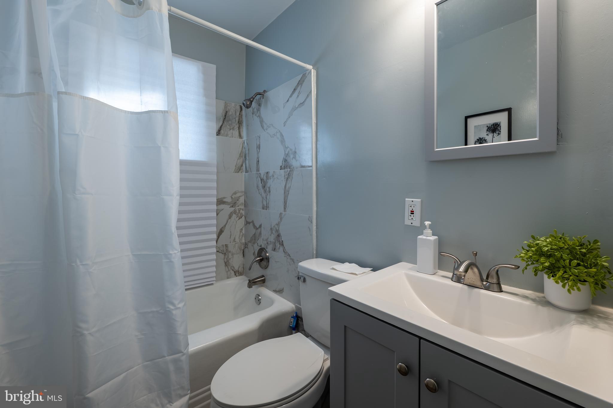 MORAVIA PARK - Residential