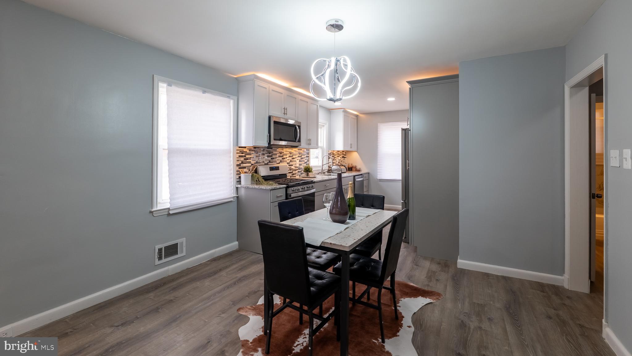 MORAVIA PARK - Residential