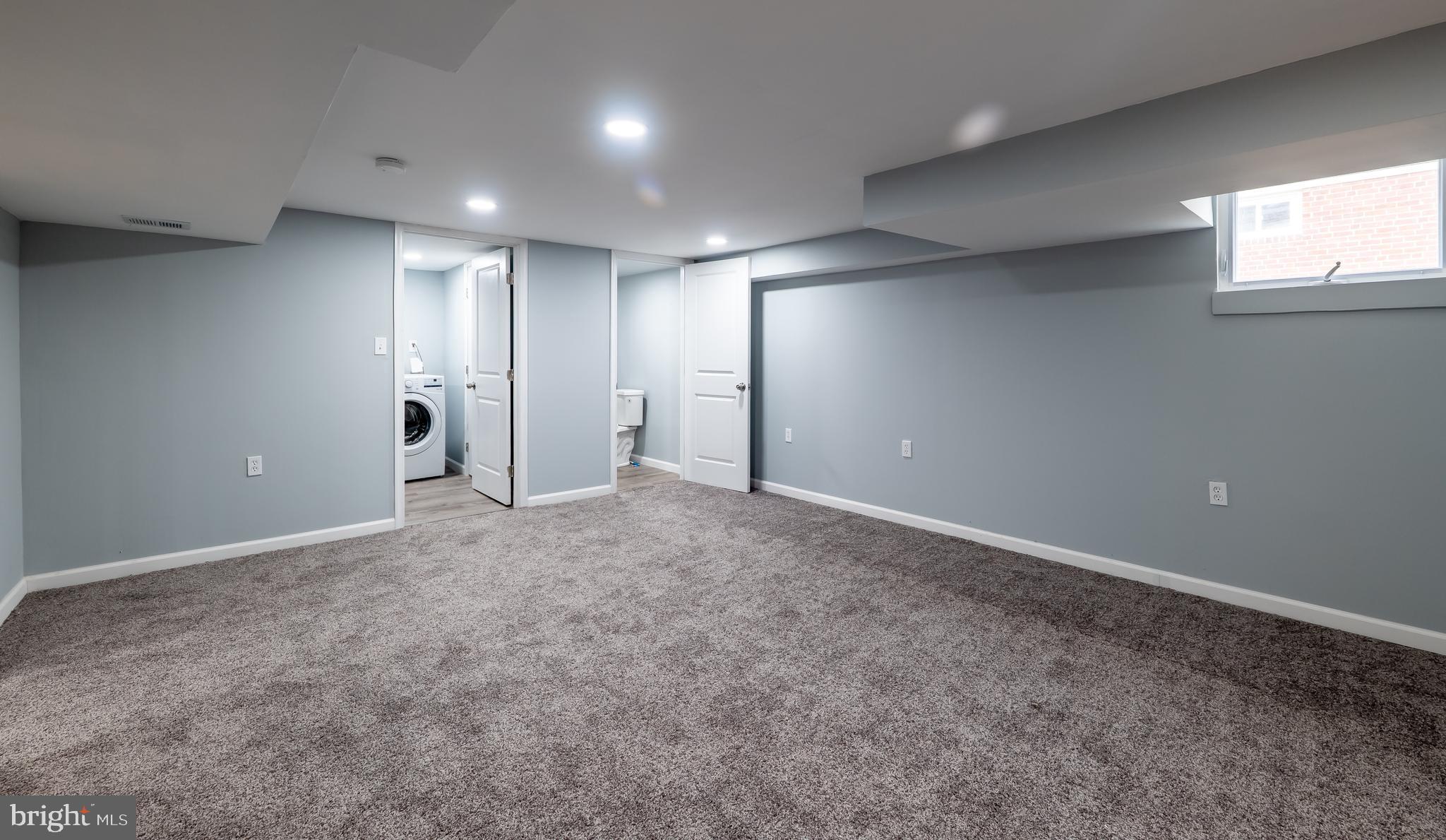 MORAVIA PARK - Residential