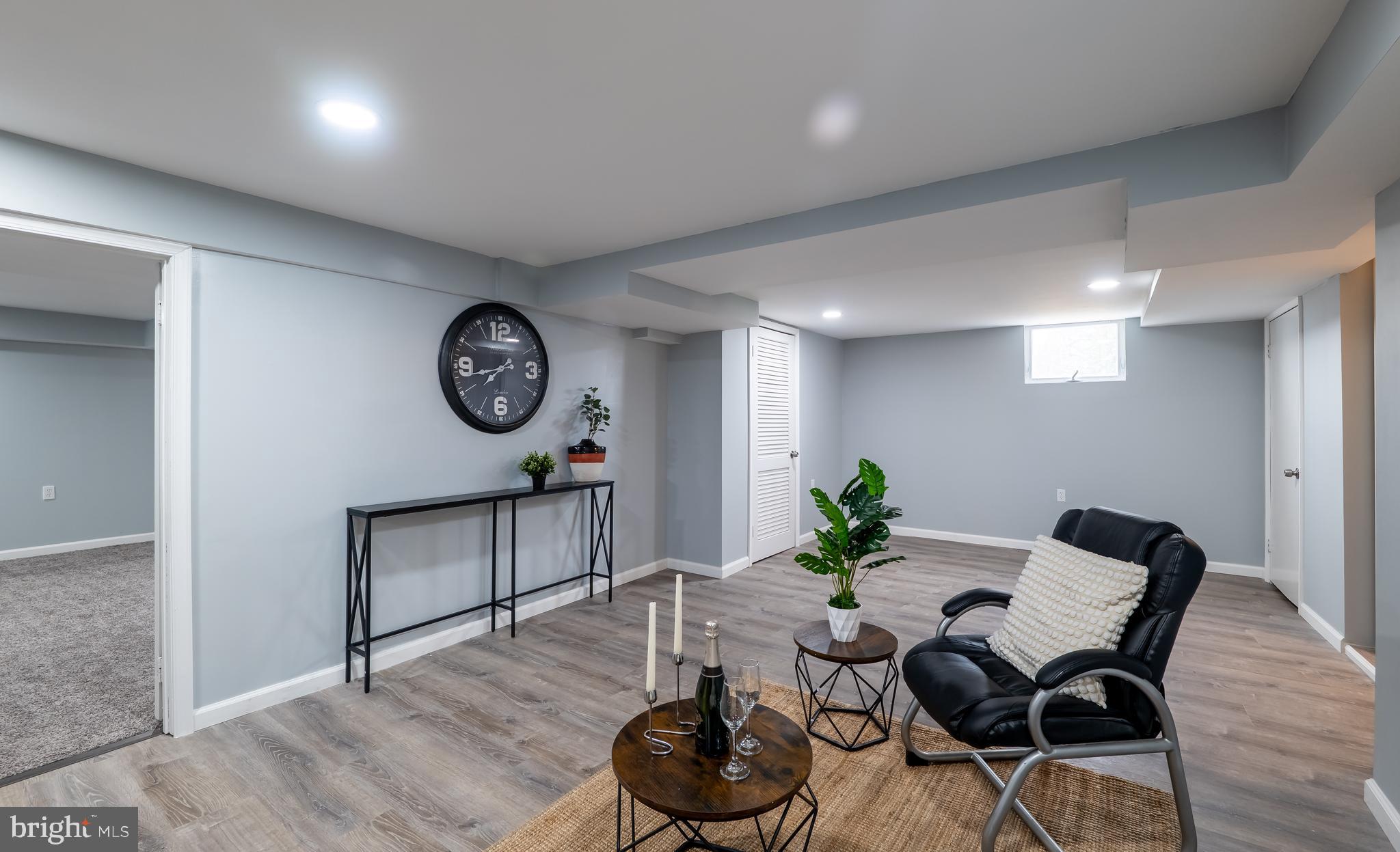 MORAVIA PARK - Residential