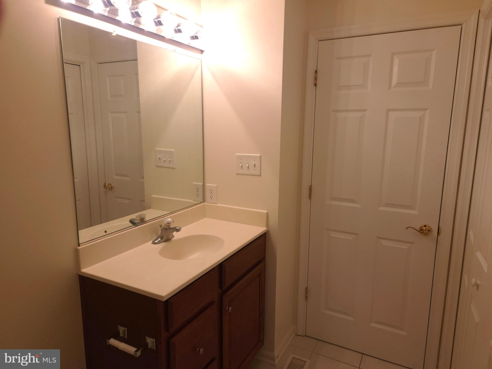 BUNKER HILL - Residential