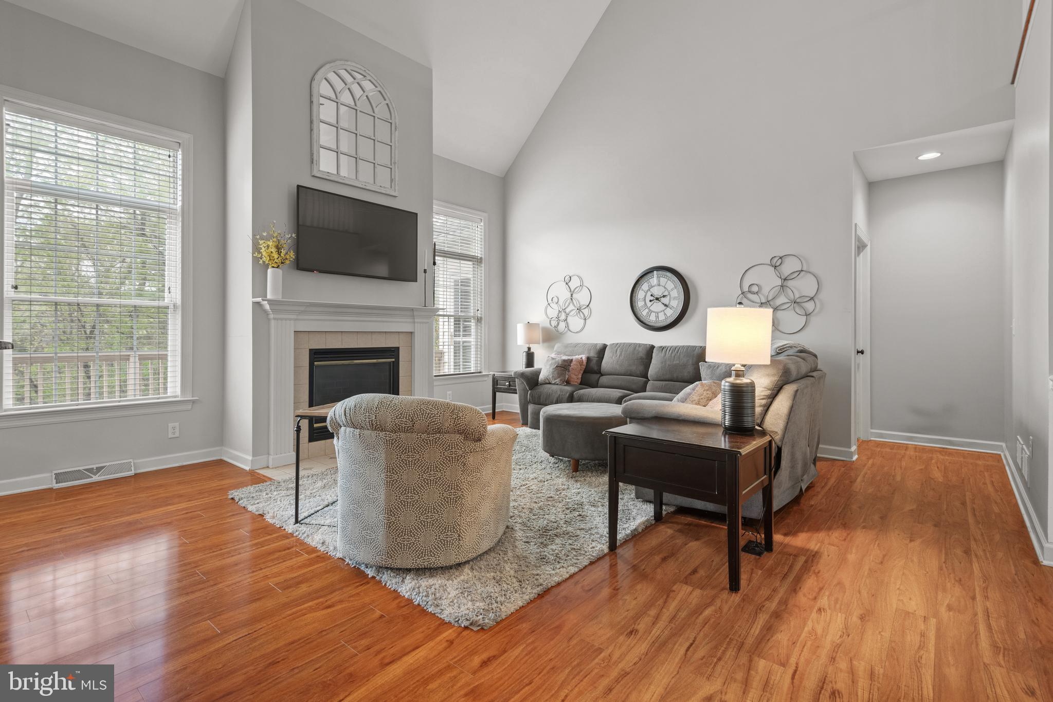 512 BALD EAGLE COURT