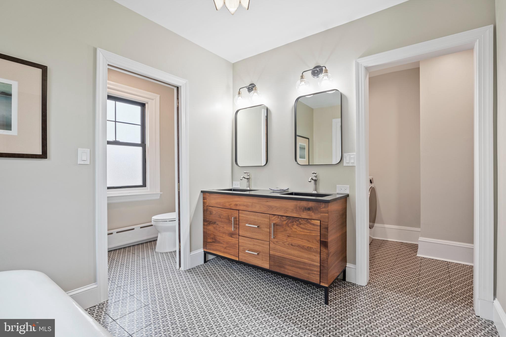 NARBERTH - Residential