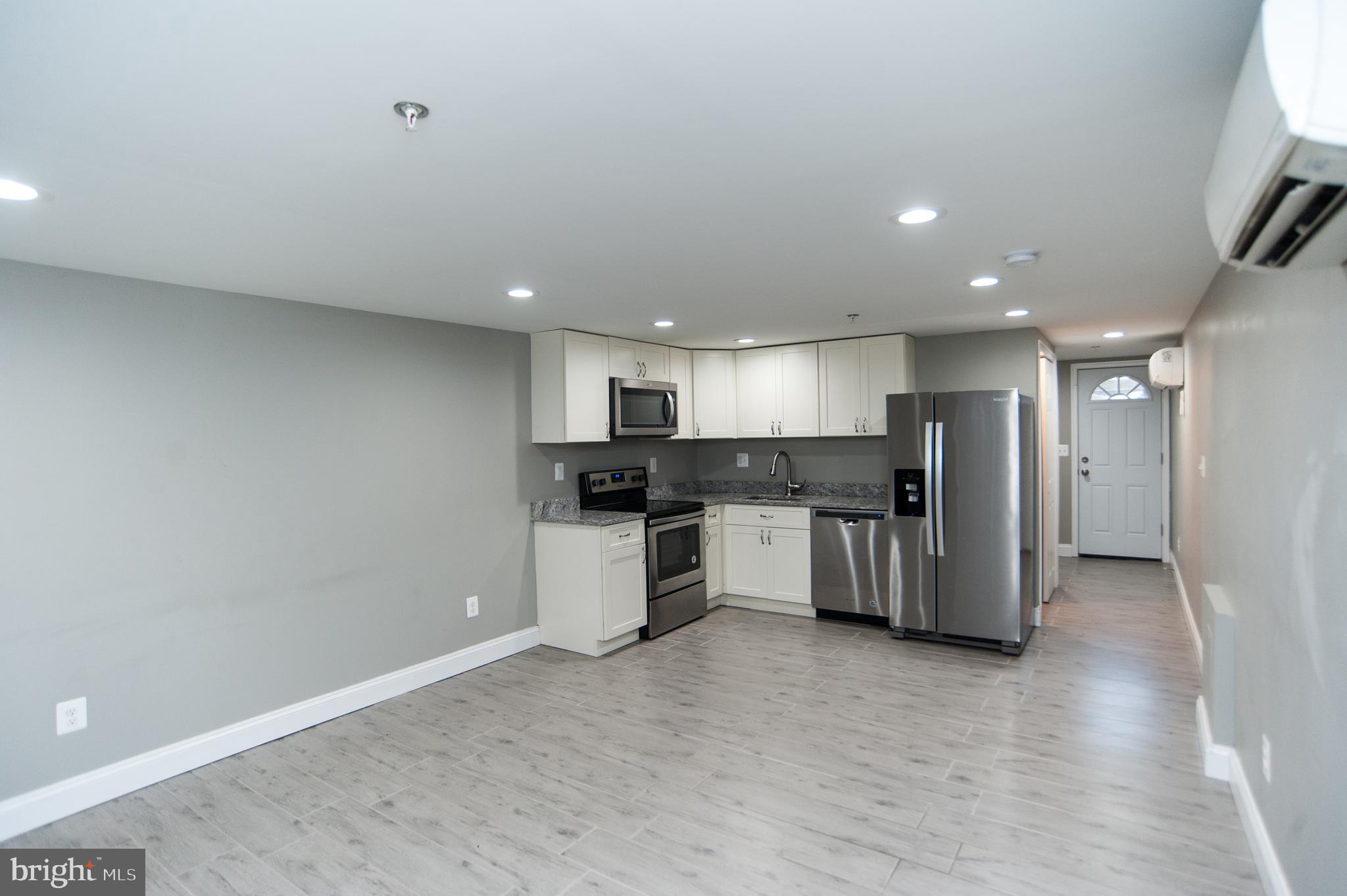 2022 4TH STREET NE #B