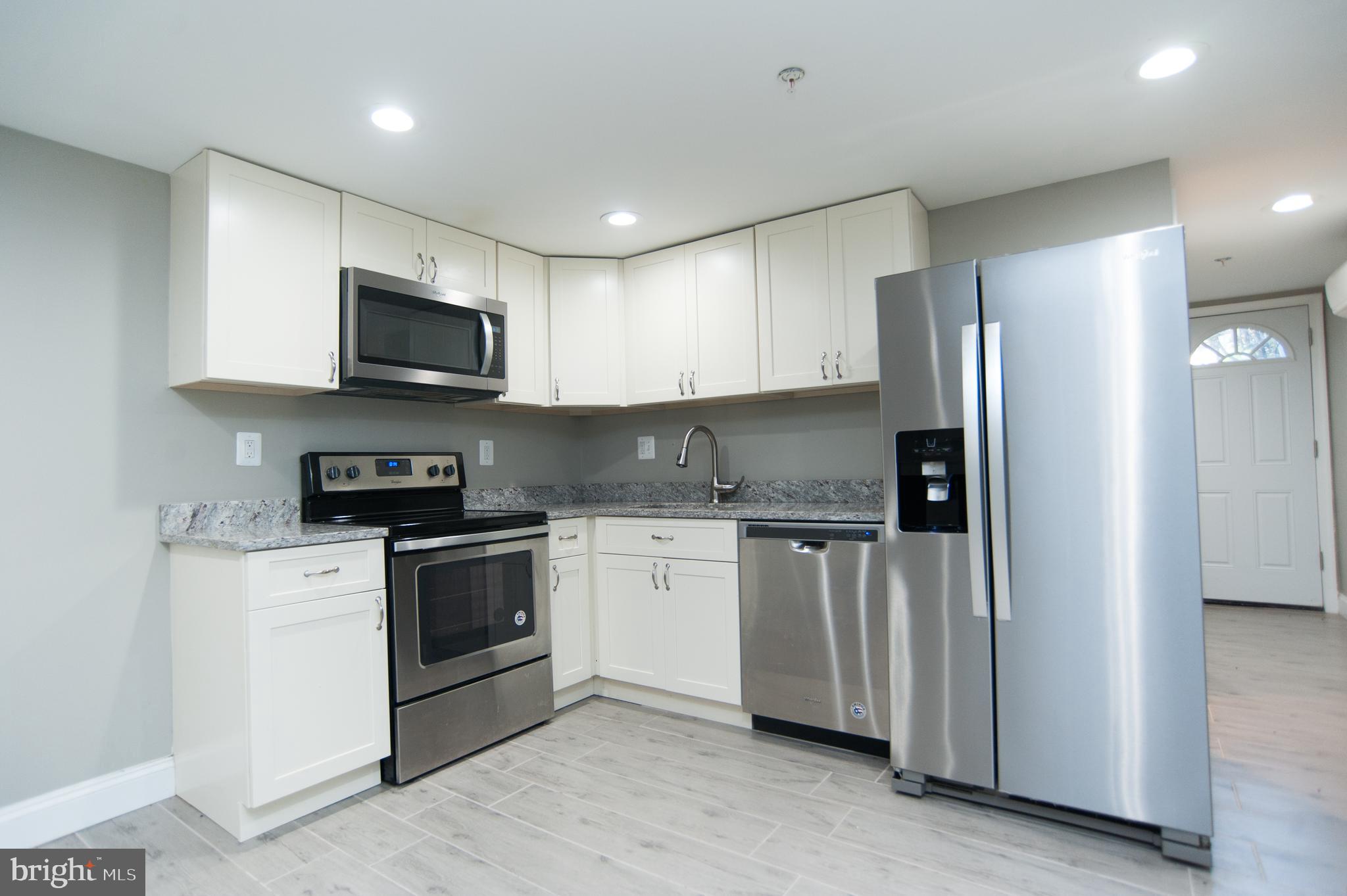 2022 4TH STREET NE #B