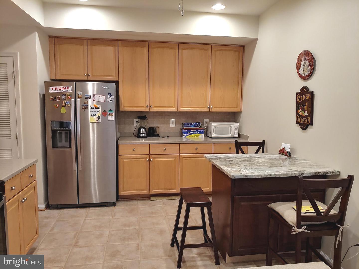 BELMONT TOWN CENTER - Residential Lease