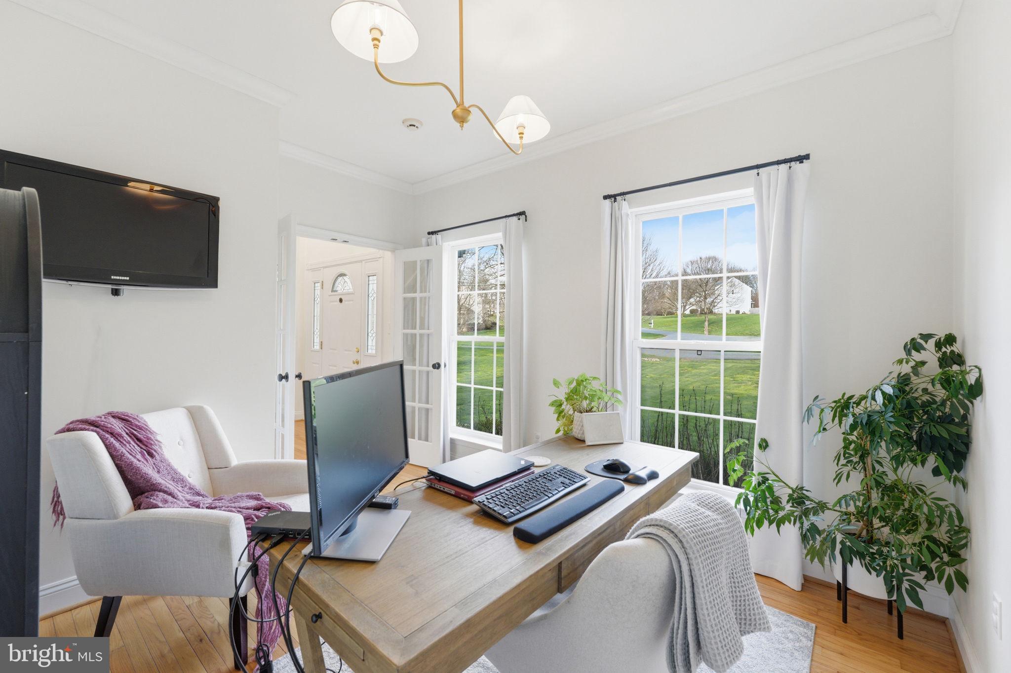 NEW GARDEN - Residential