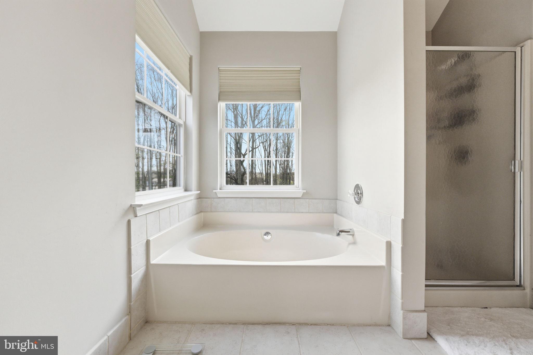 NEW GARDEN - Residential