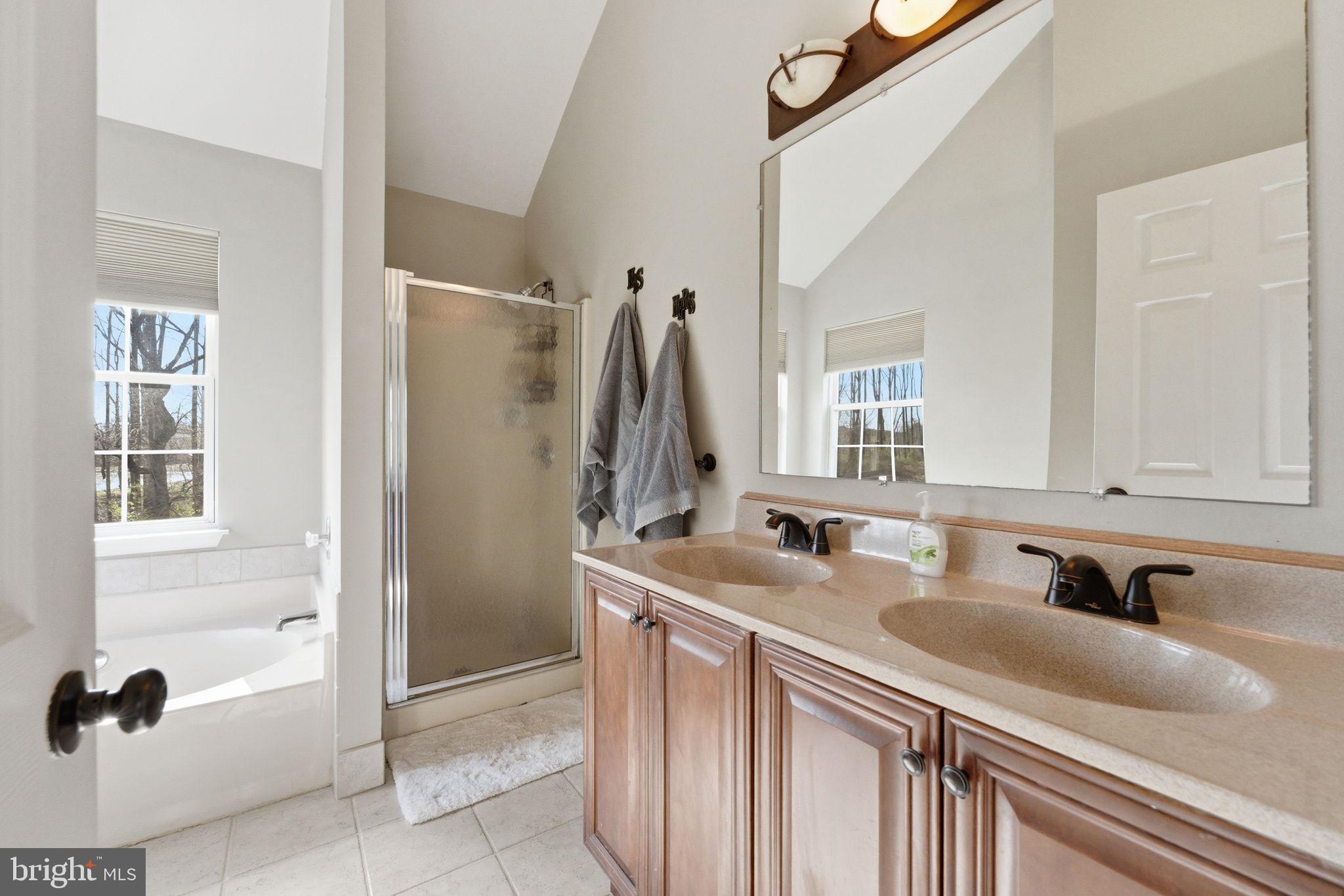 NEW GARDEN - Residential