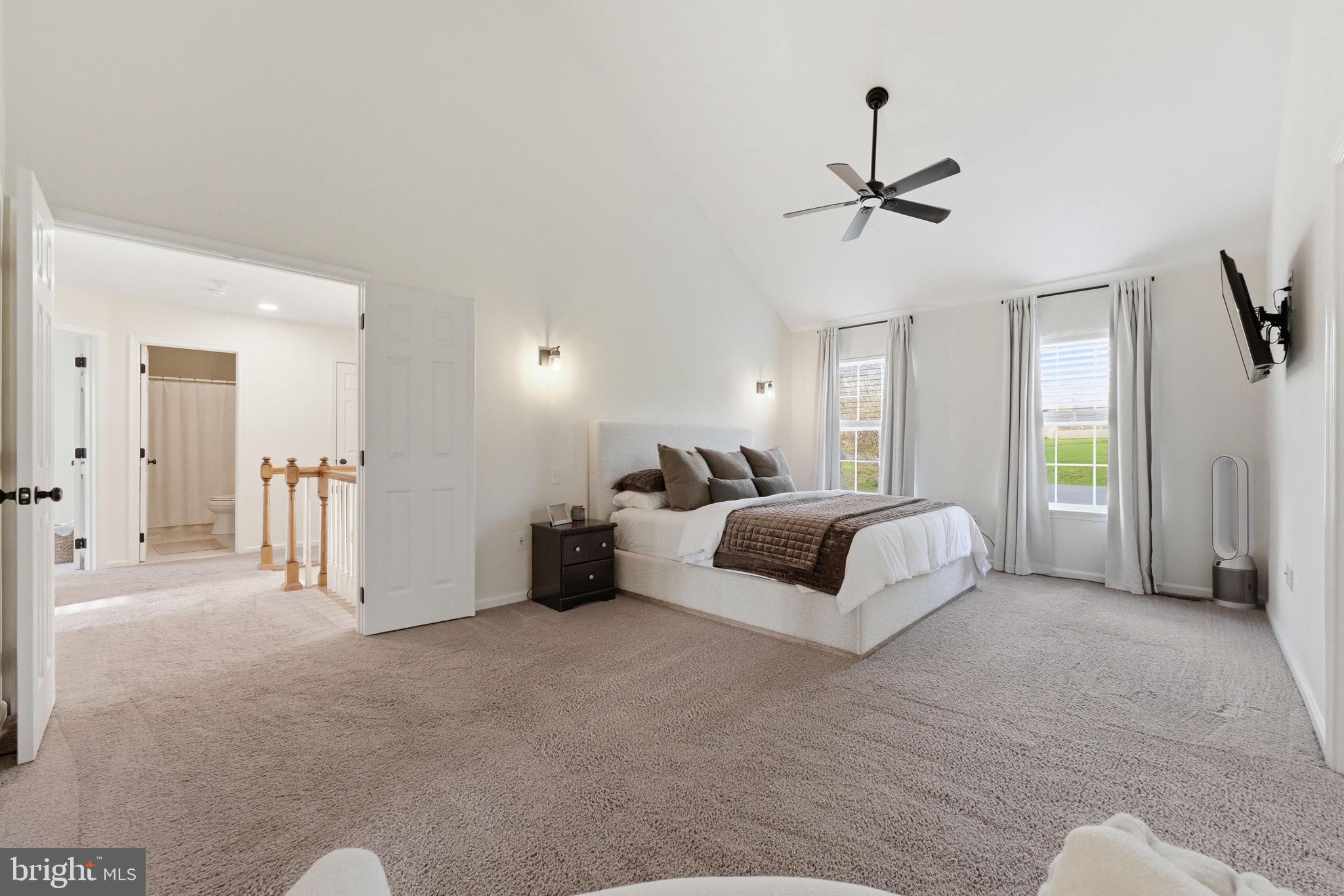 NEW GARDEN - Residential