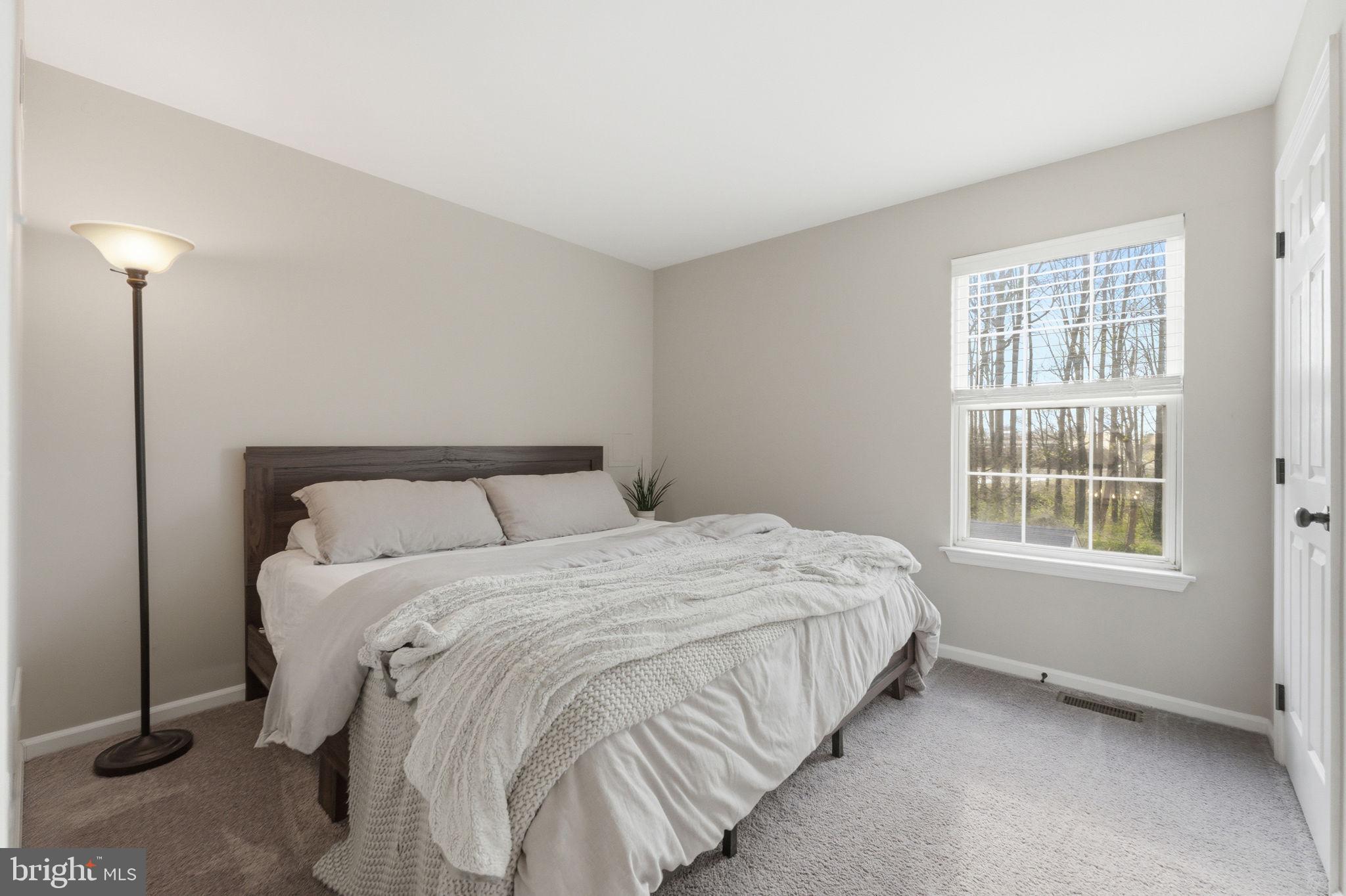 NEW GARDEN - Residential