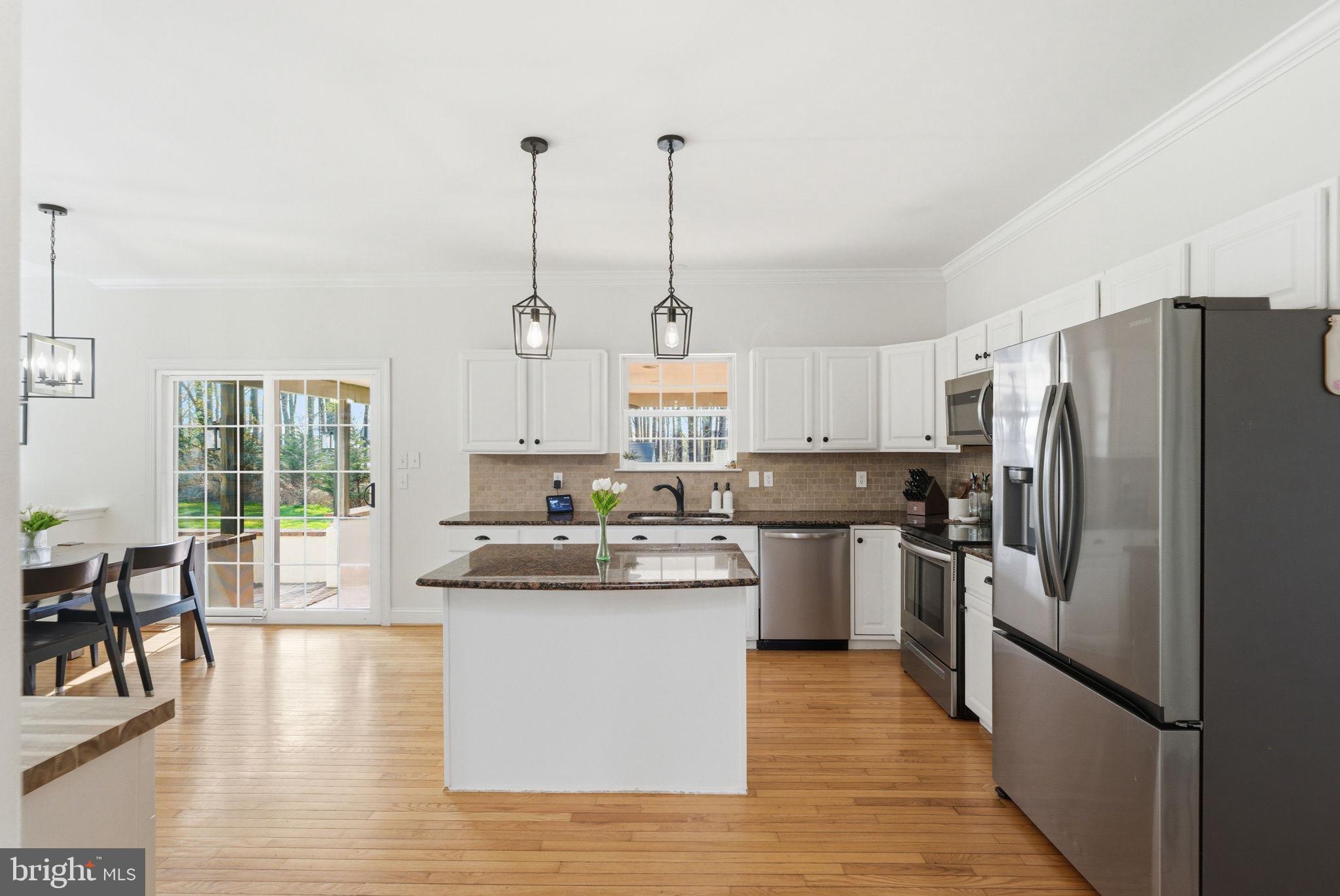 NEW GARDEN - Residential