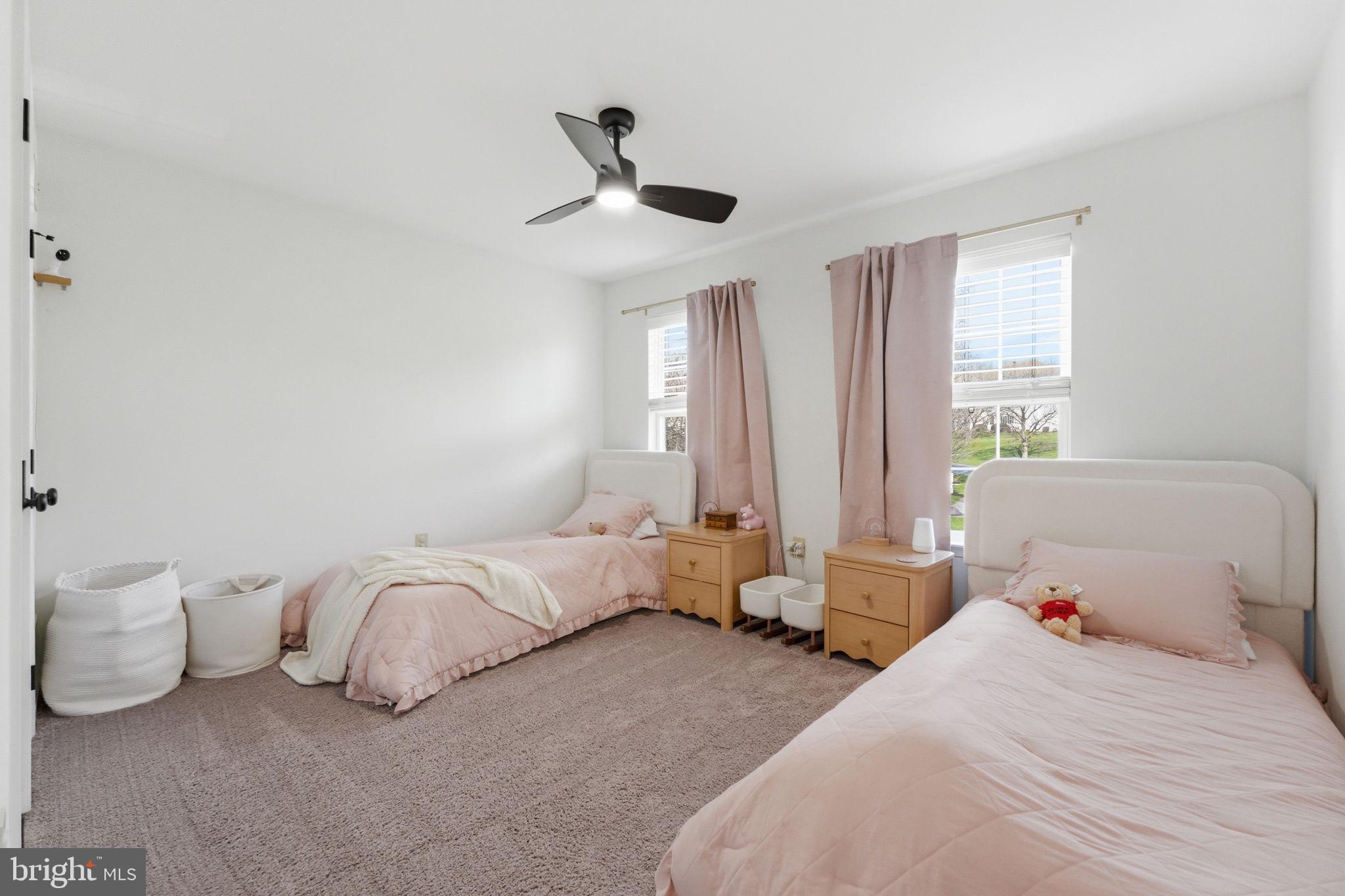 NEW GARDEN - Residential