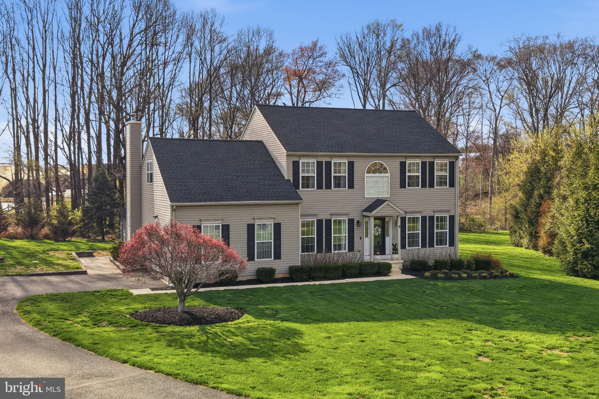 NEW GARDEN - Residential