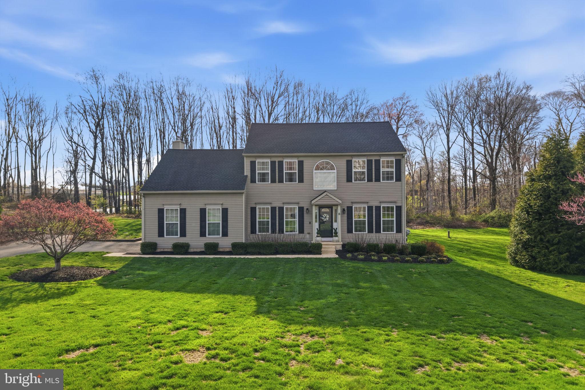 NEW GARDEN - Residential