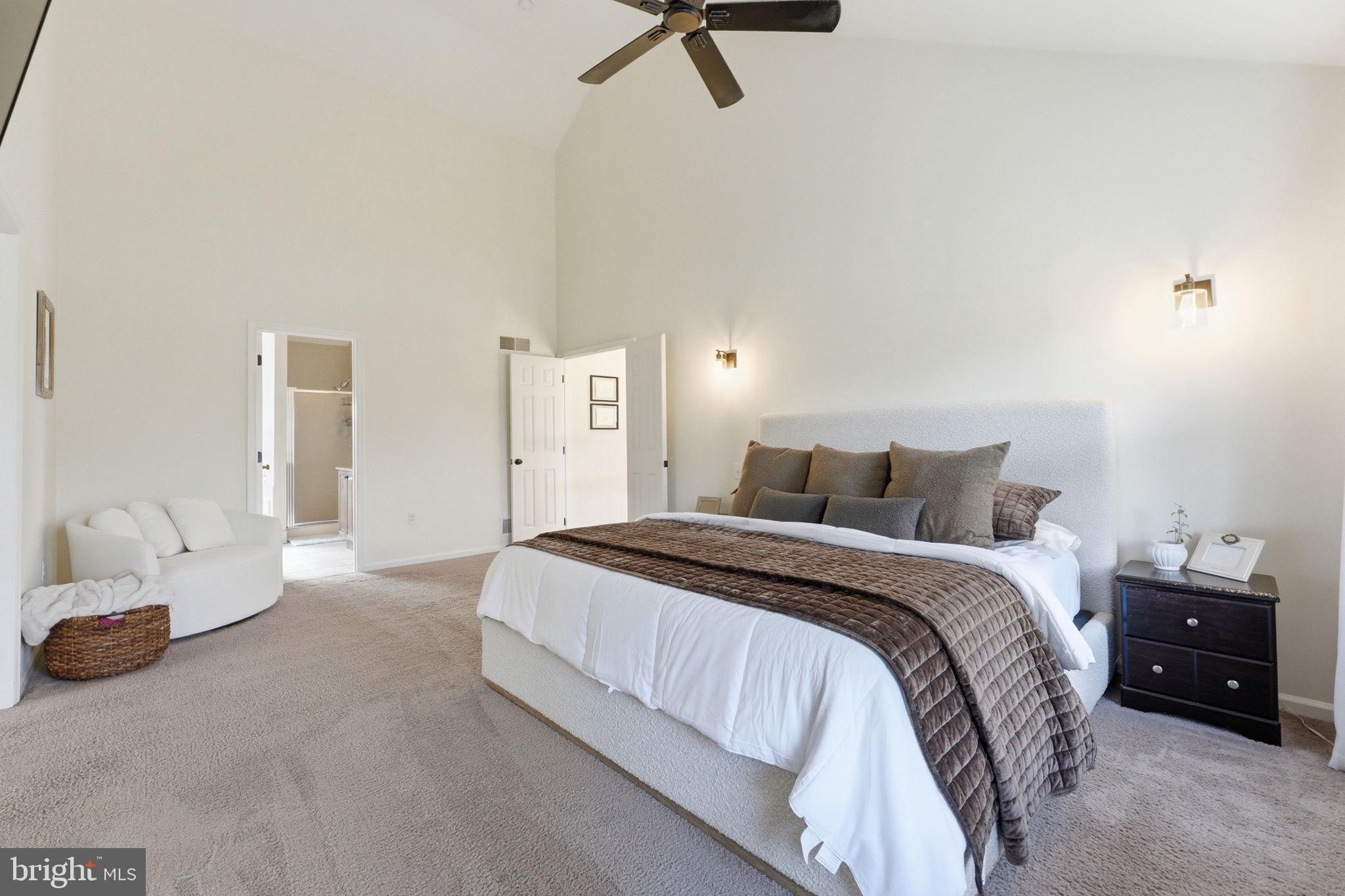 NEW GARDEN - Residential