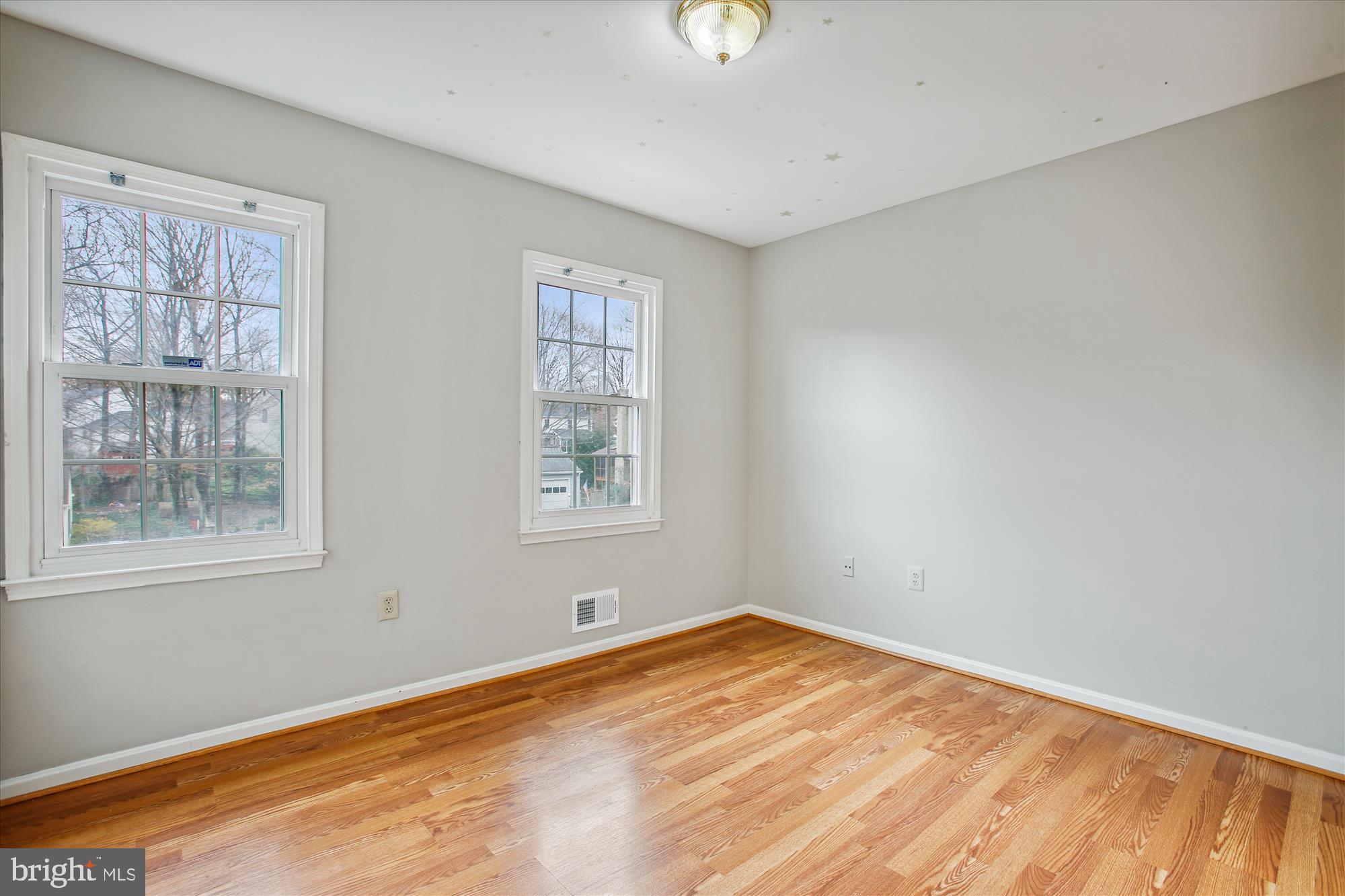 CANTERBURY WOODS - Residential Lease